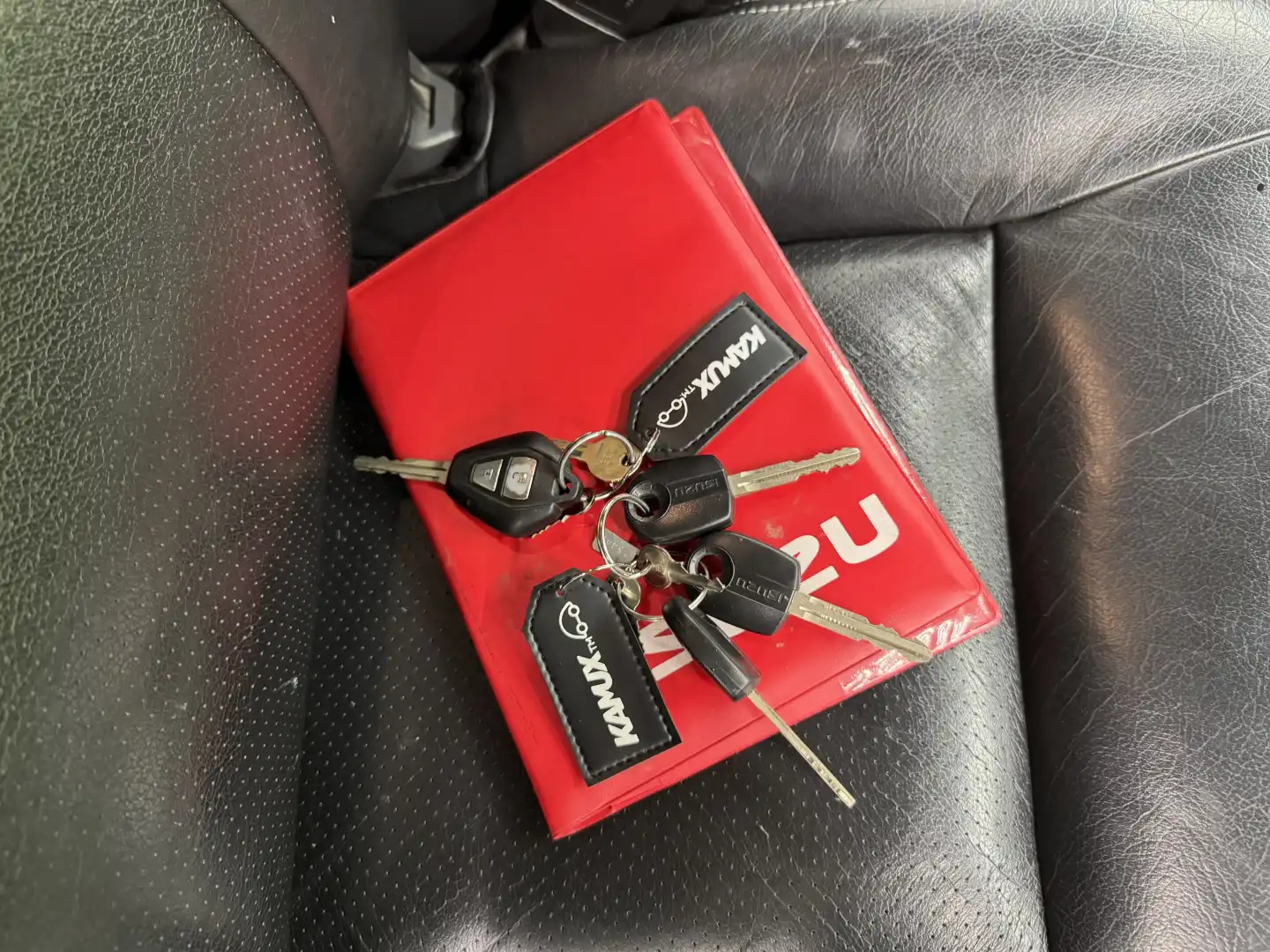 car-image