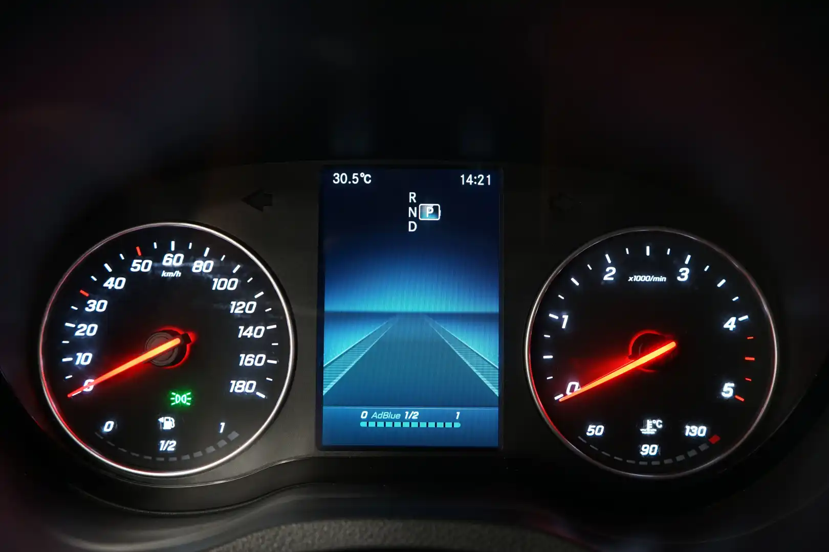 car-image