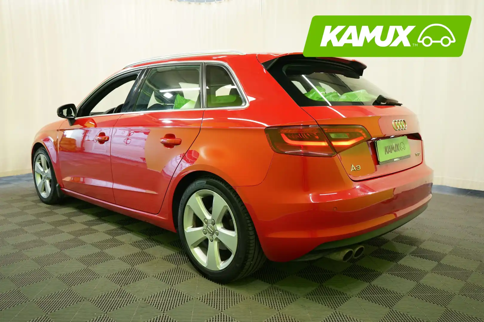 car-image