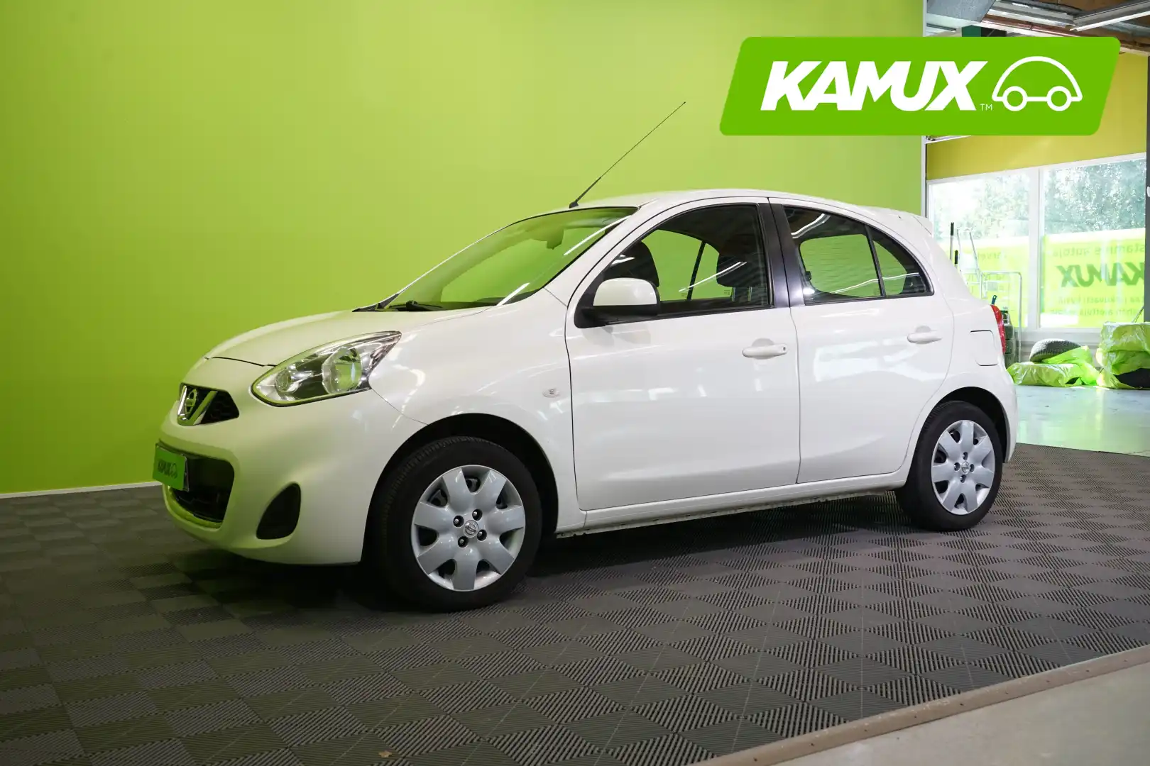 car-image