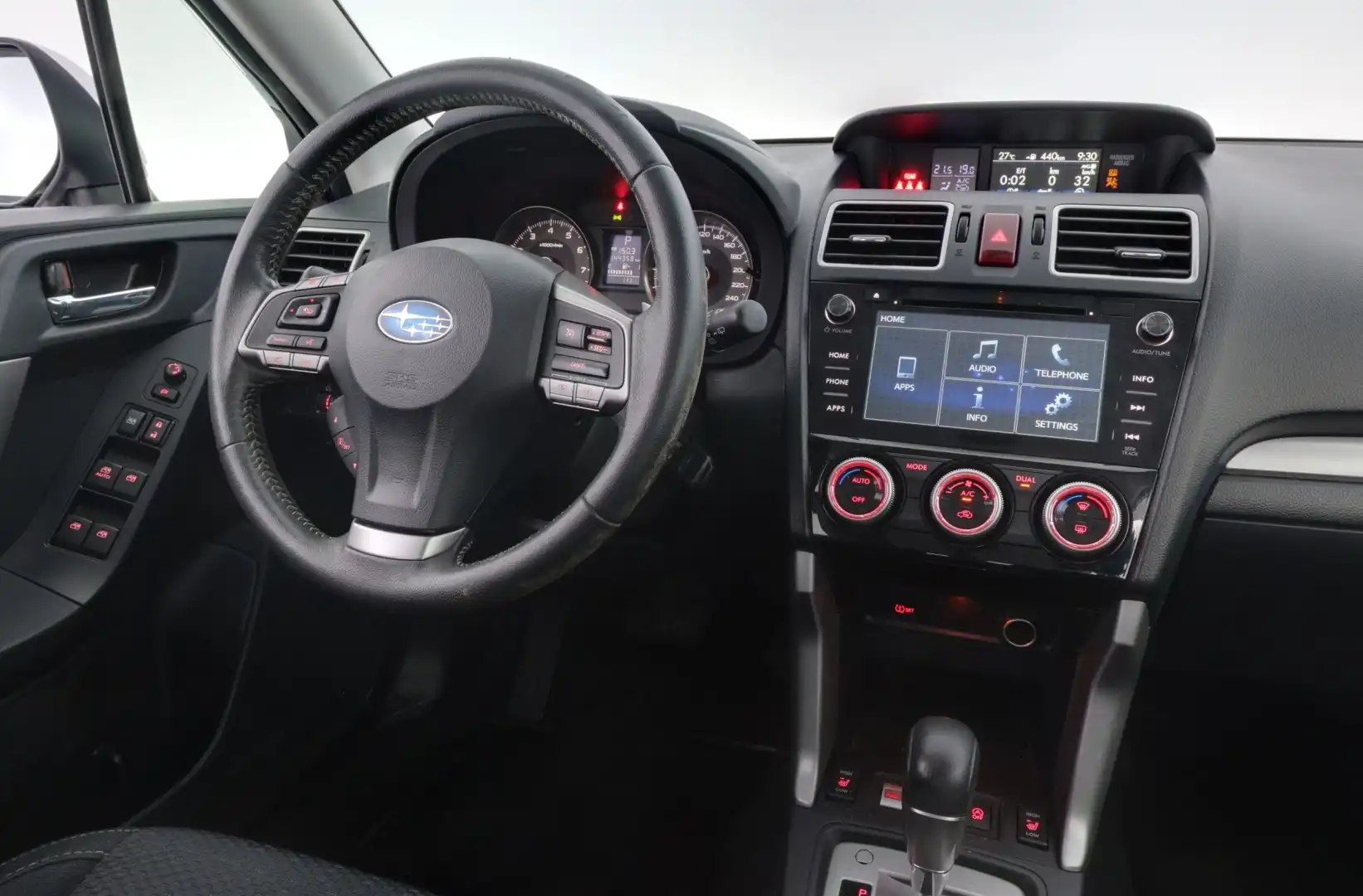 car-image