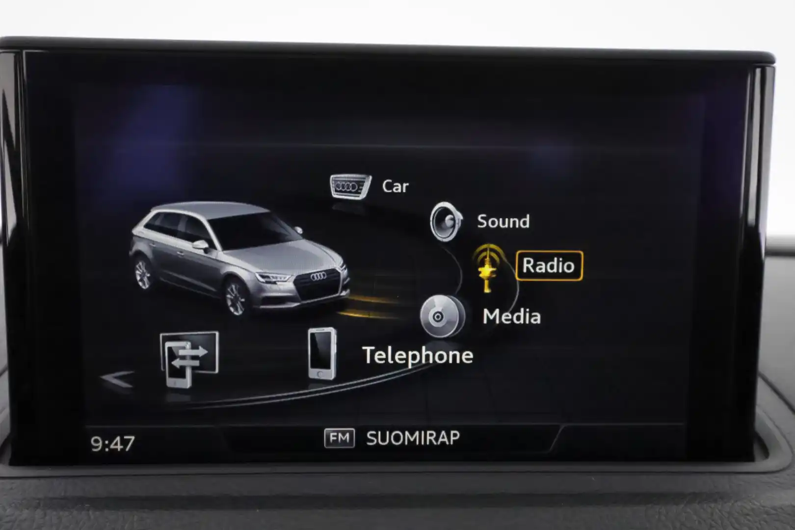 car-image