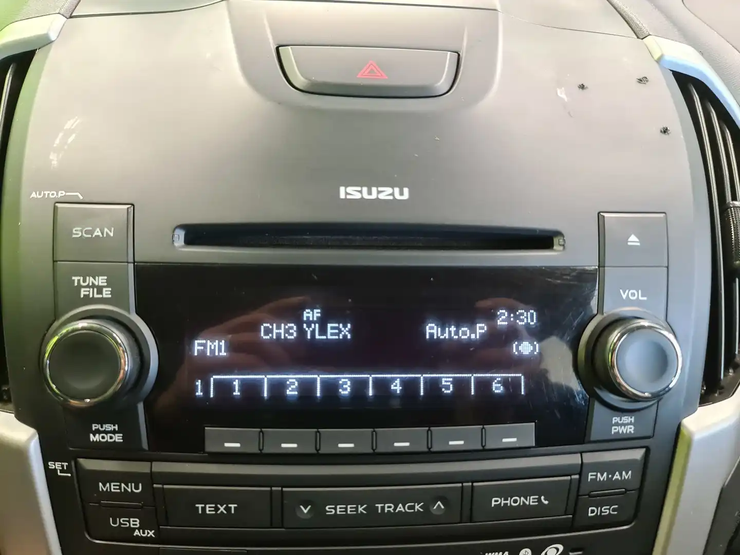 car-image