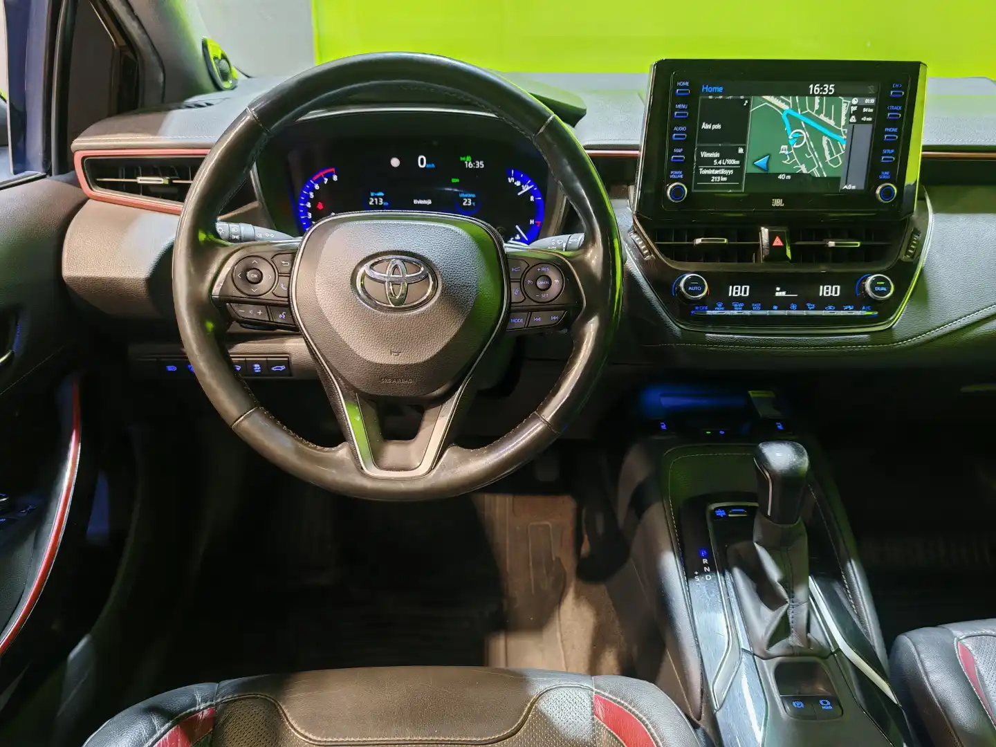 car-image