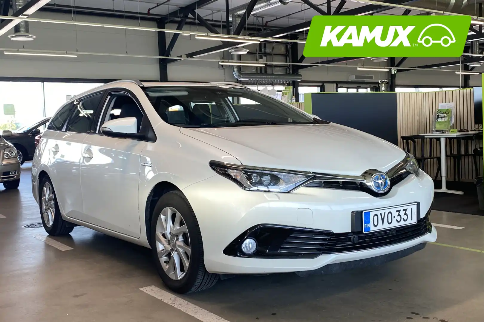 car-image