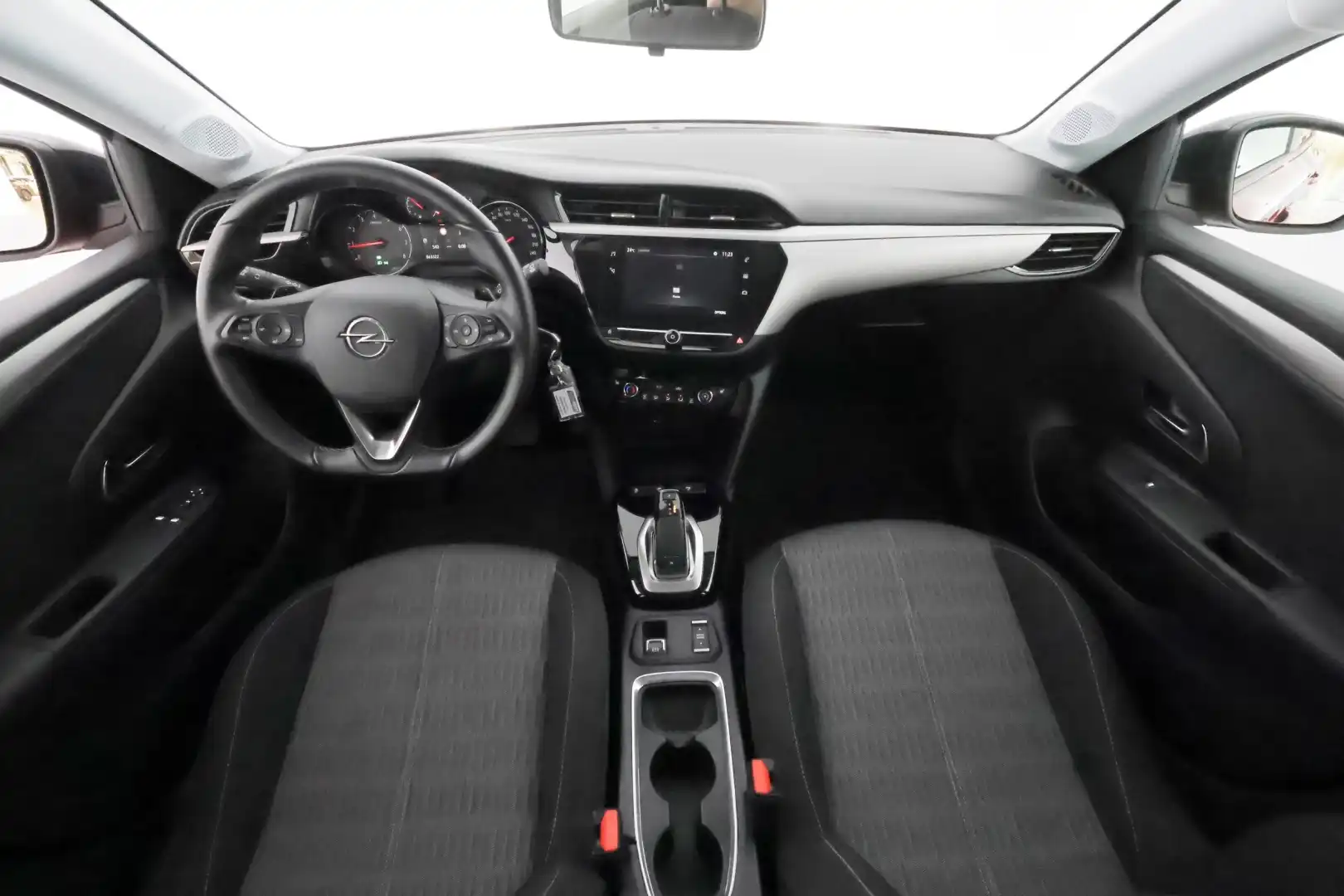 car-image