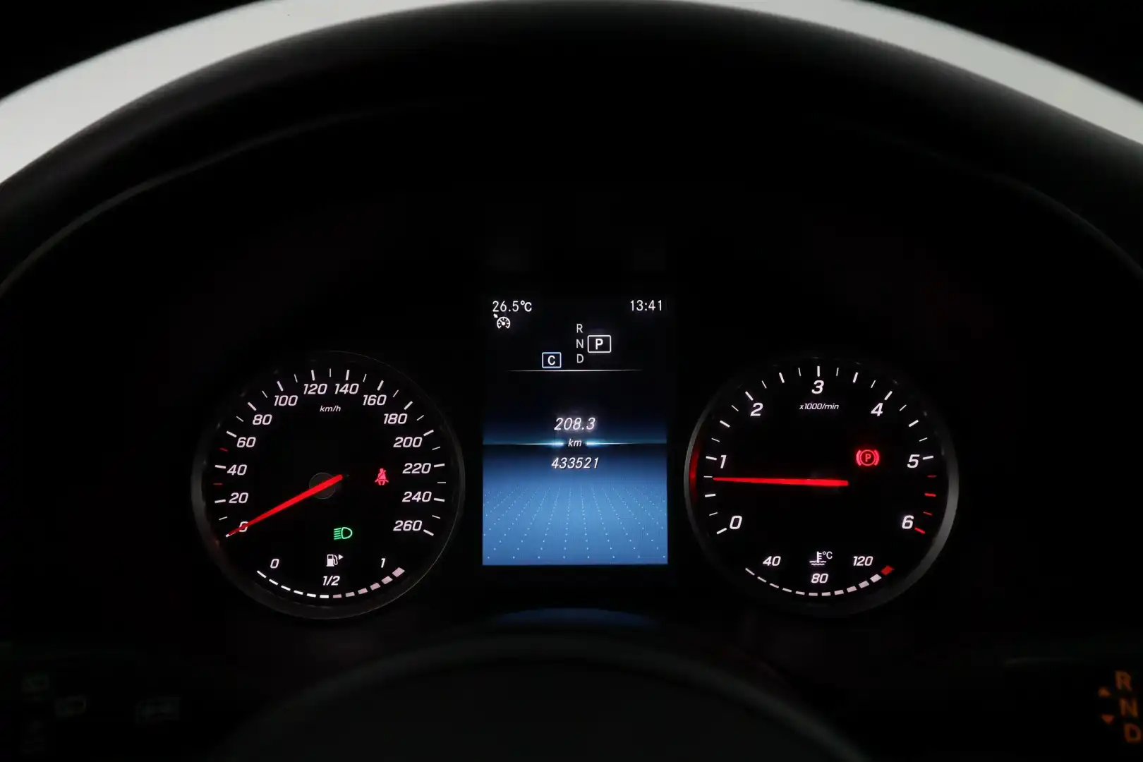 car-image