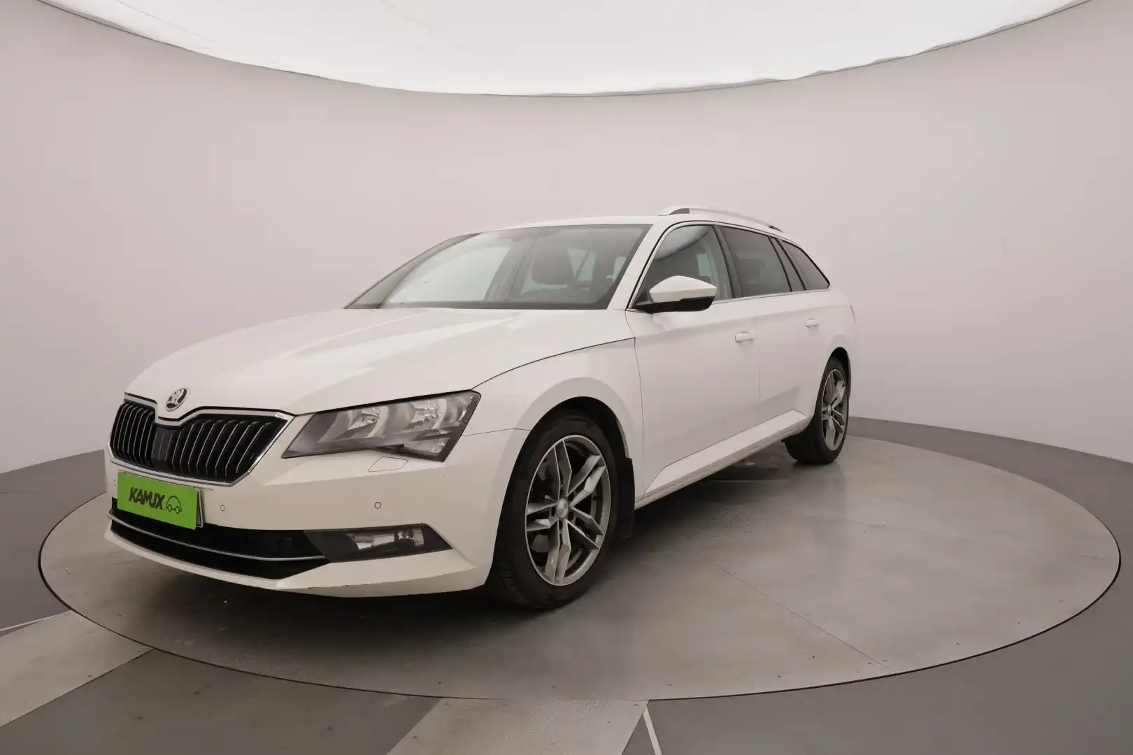 car-image
