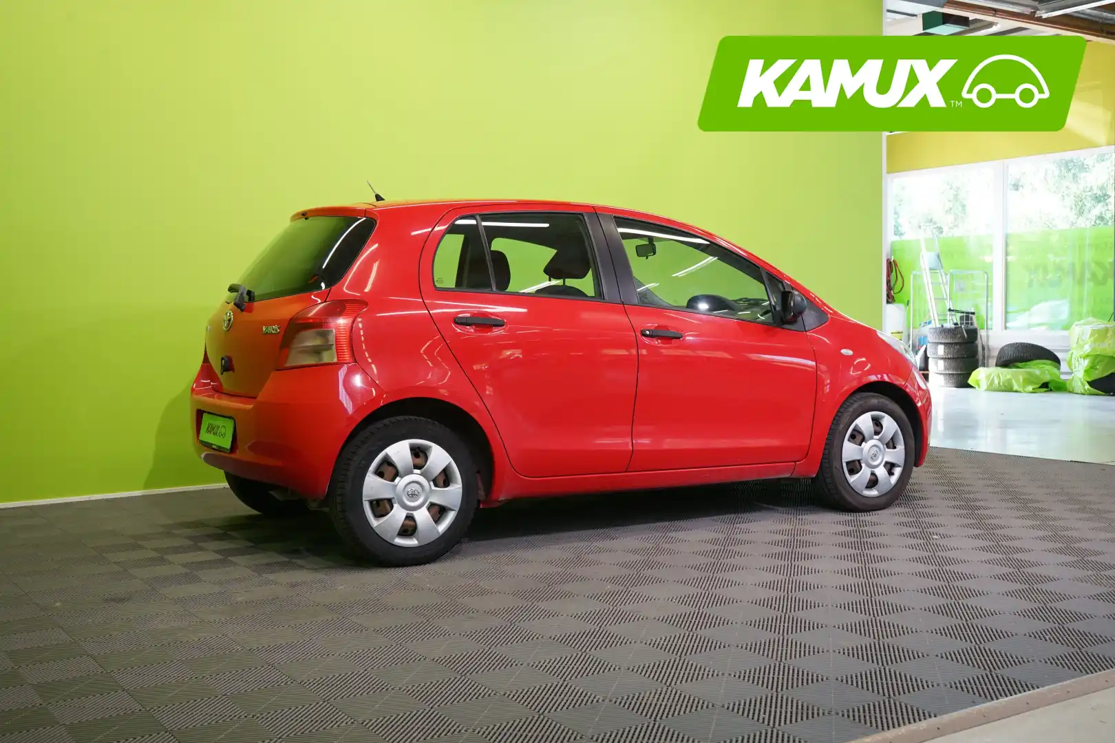 car-image