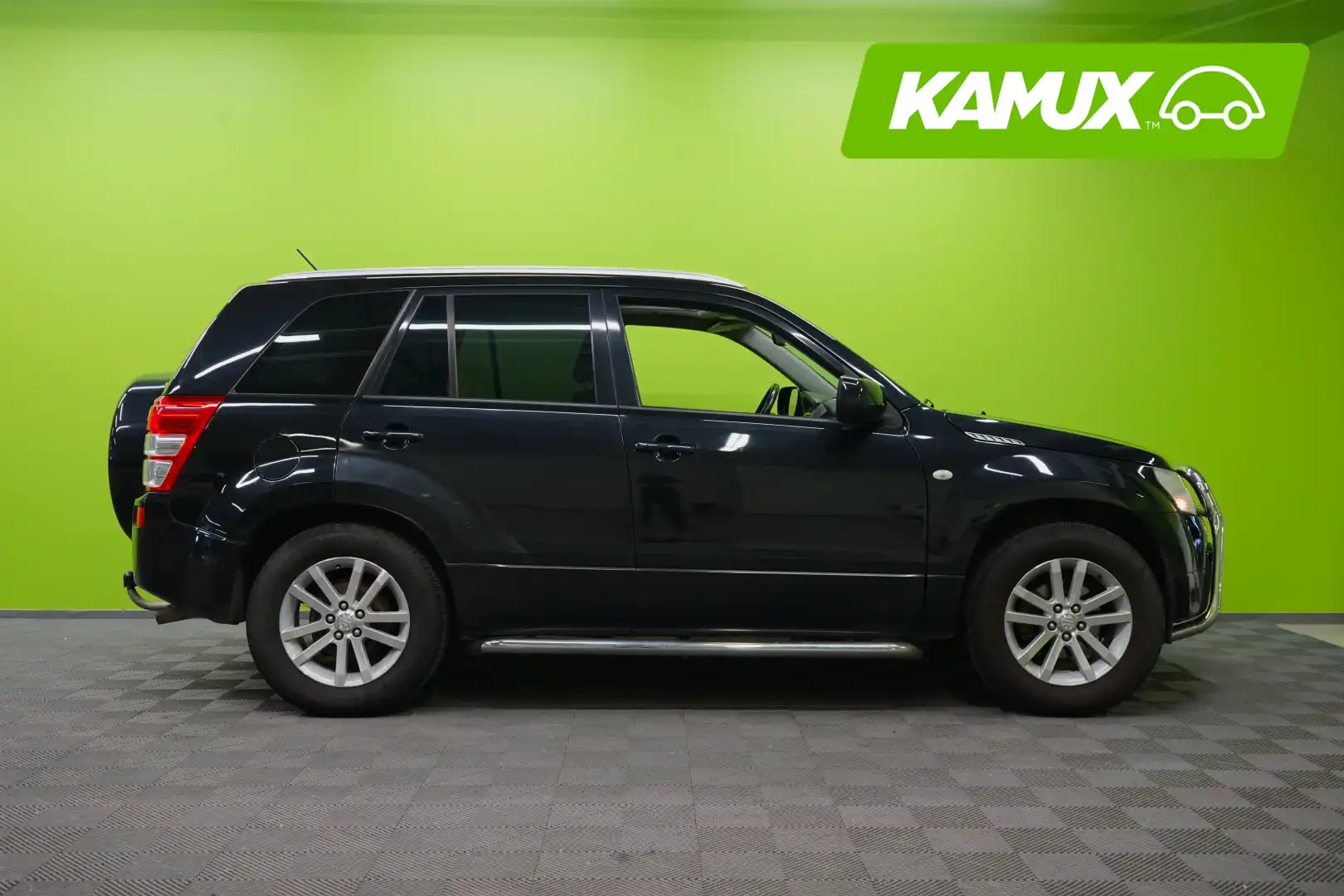 car-image