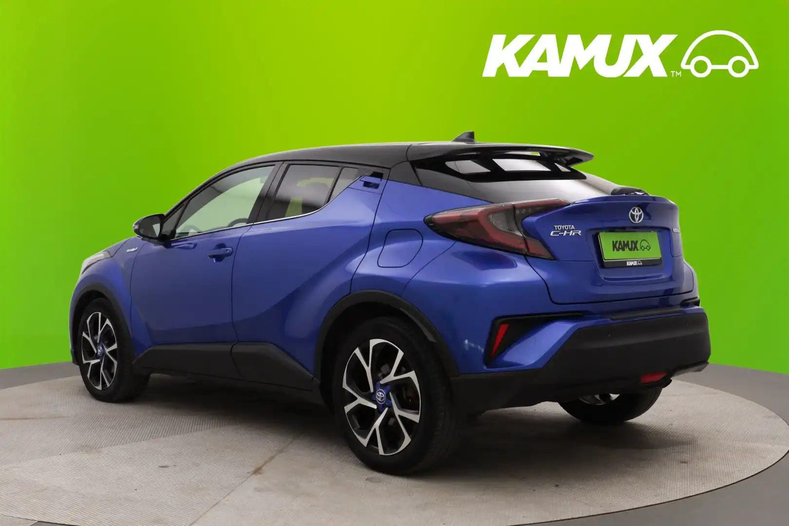 car-image