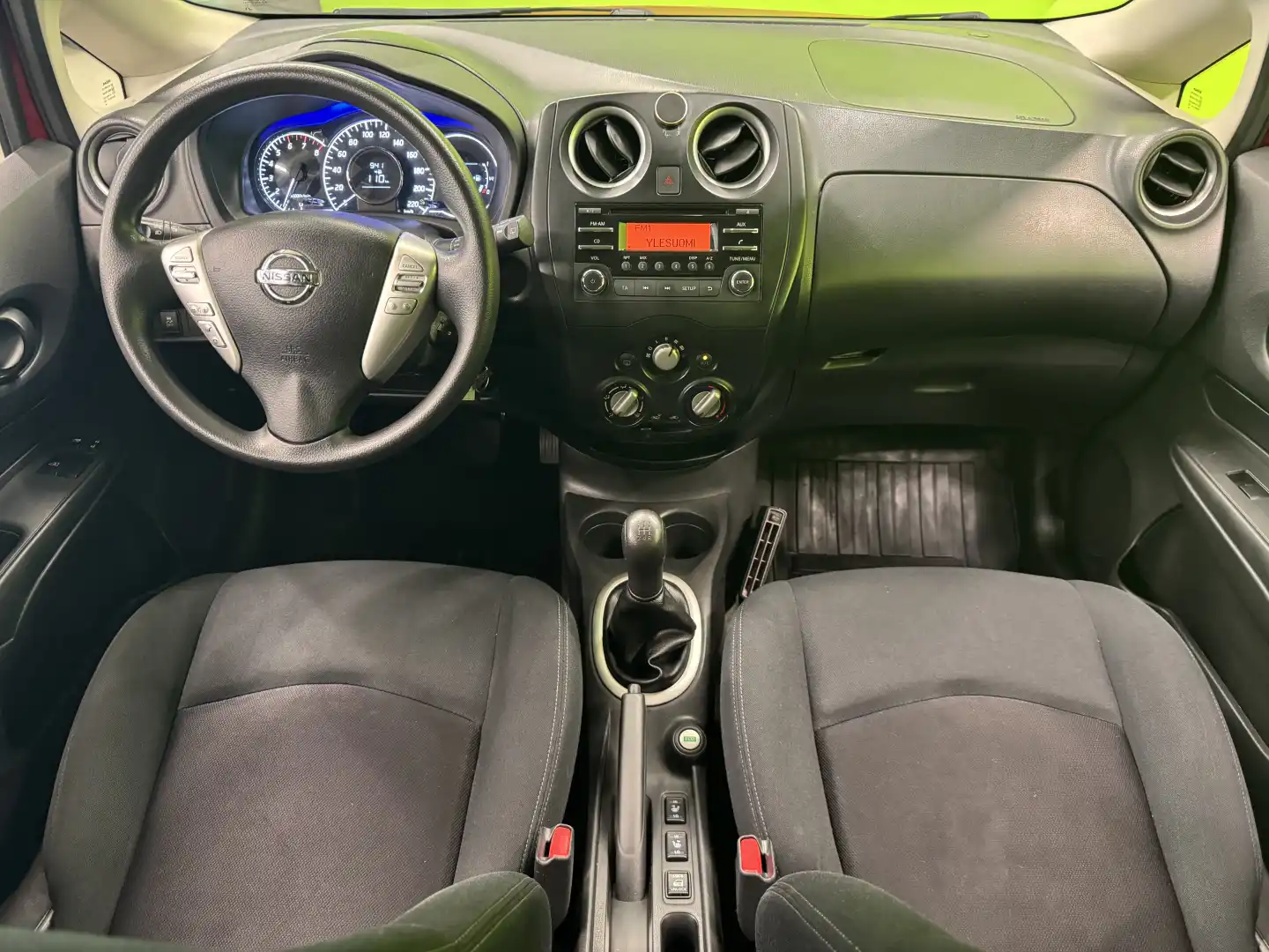 car-image