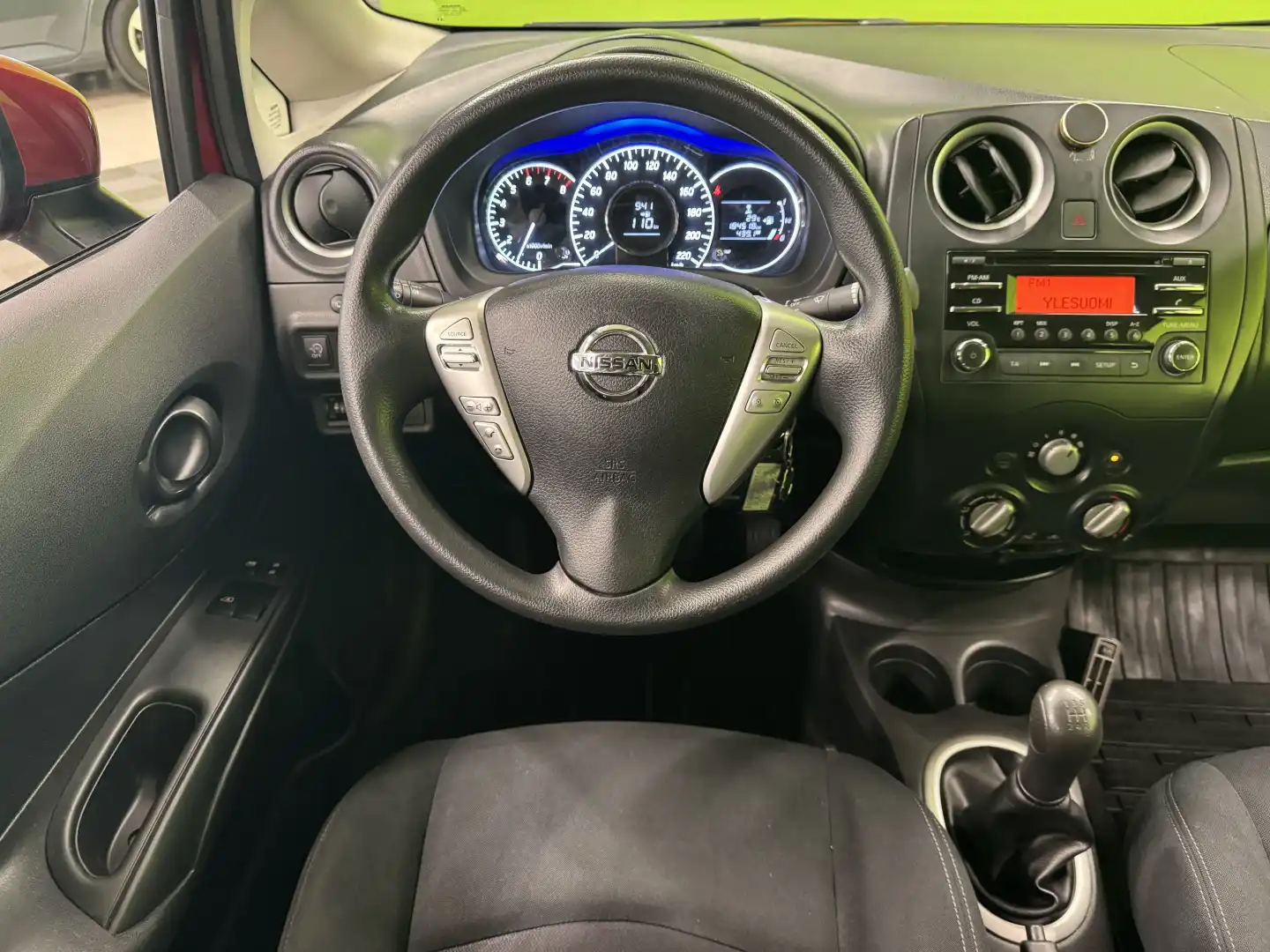 car-image
