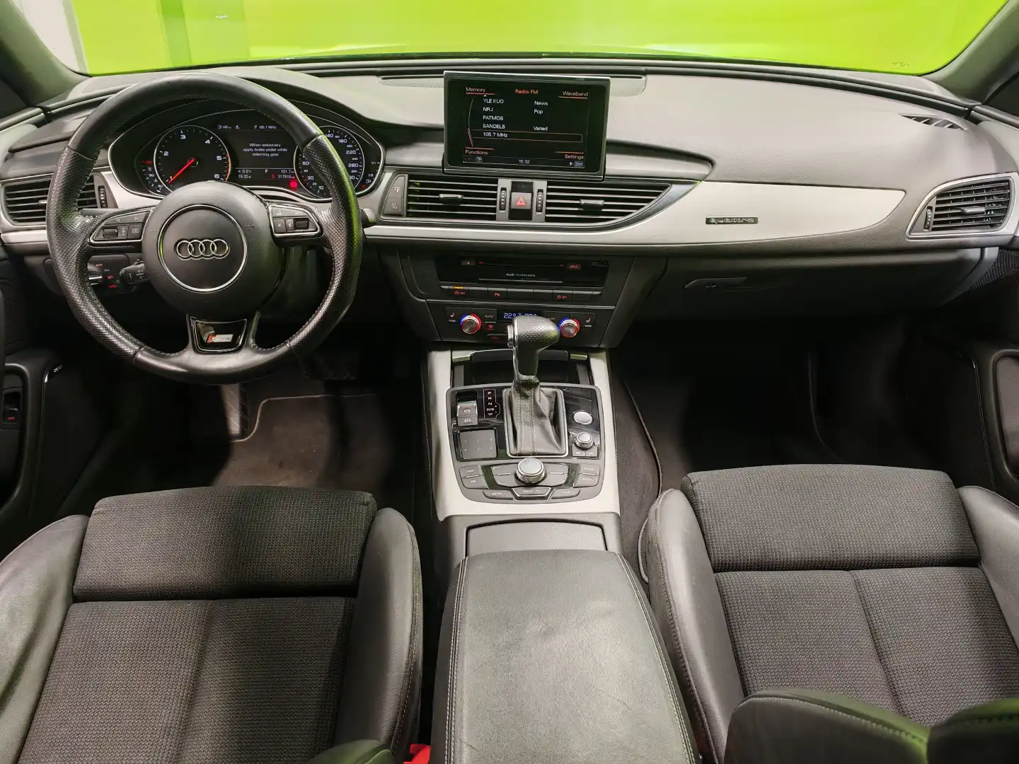 car-image