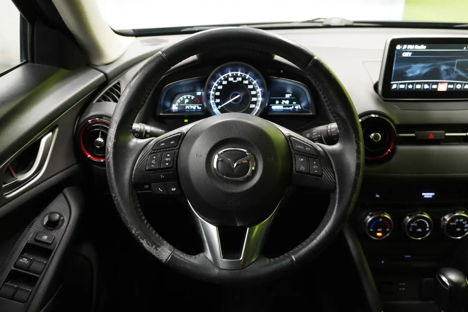 car-image