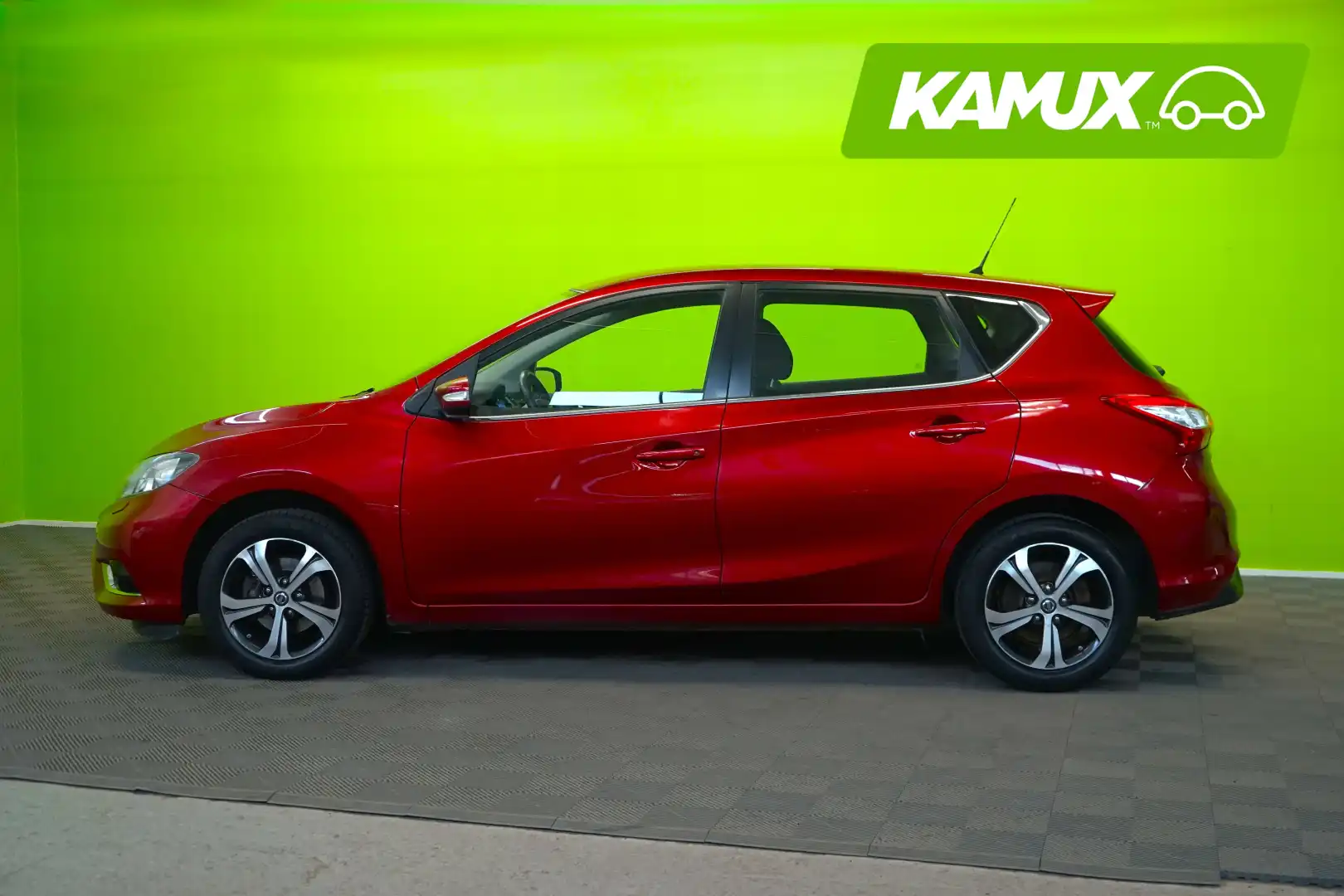 car-image