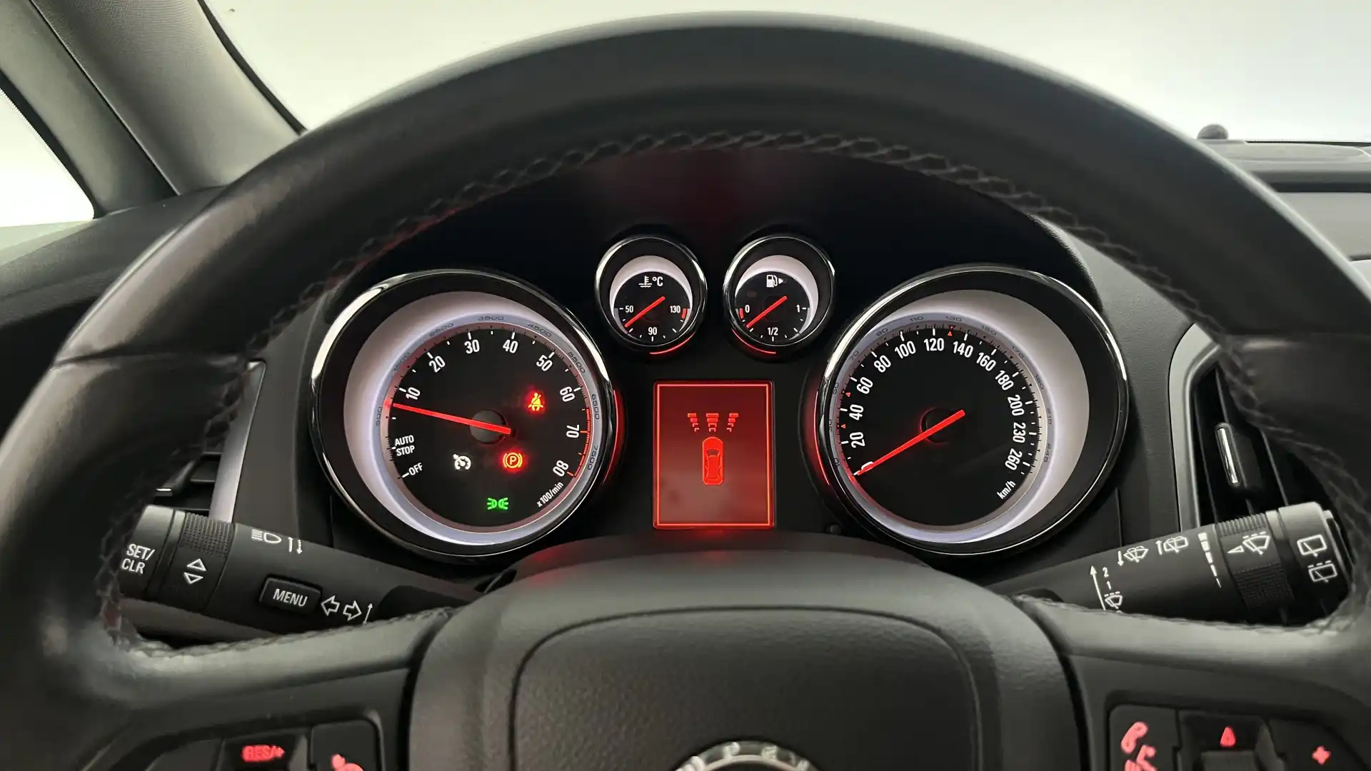 car-image