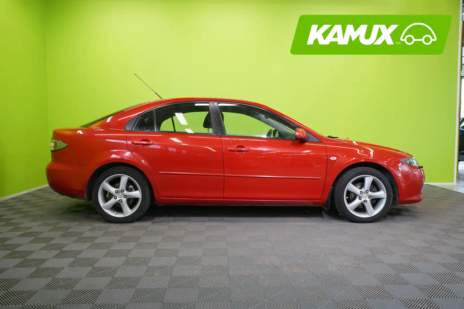 car-image