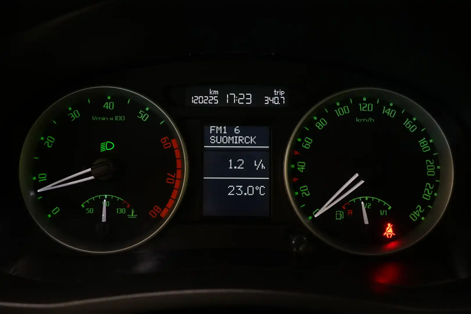 car-image