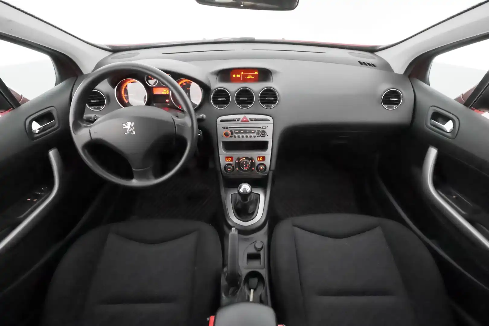 car-image