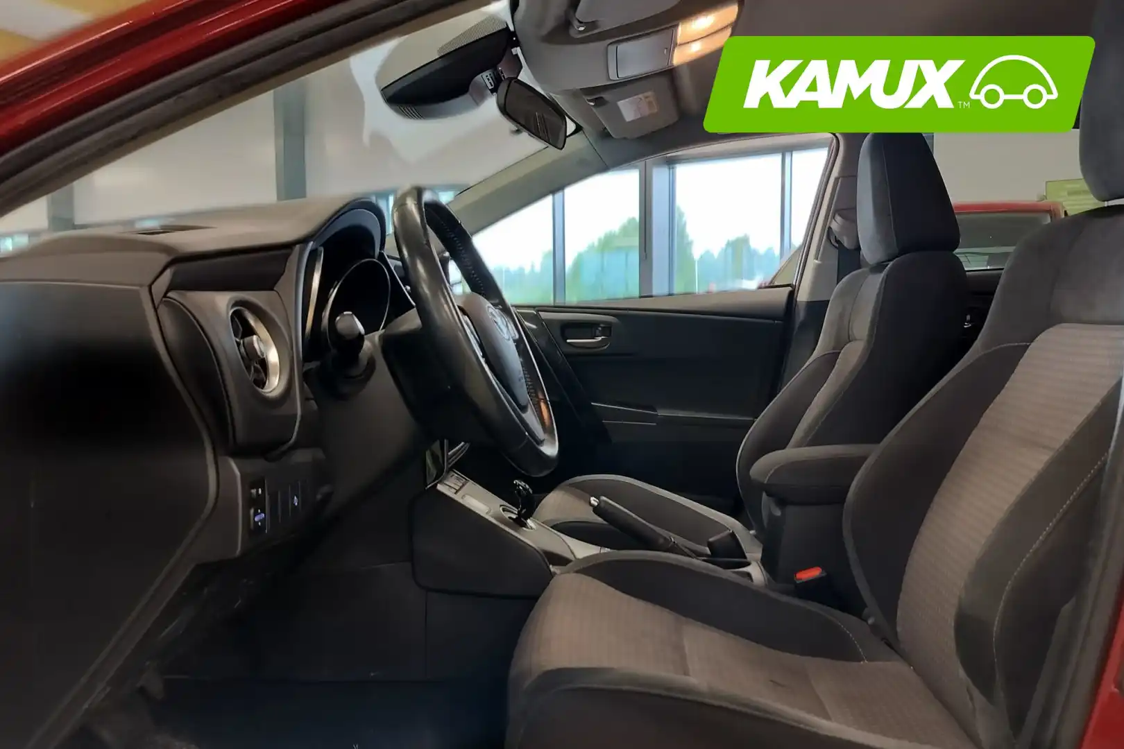car-image