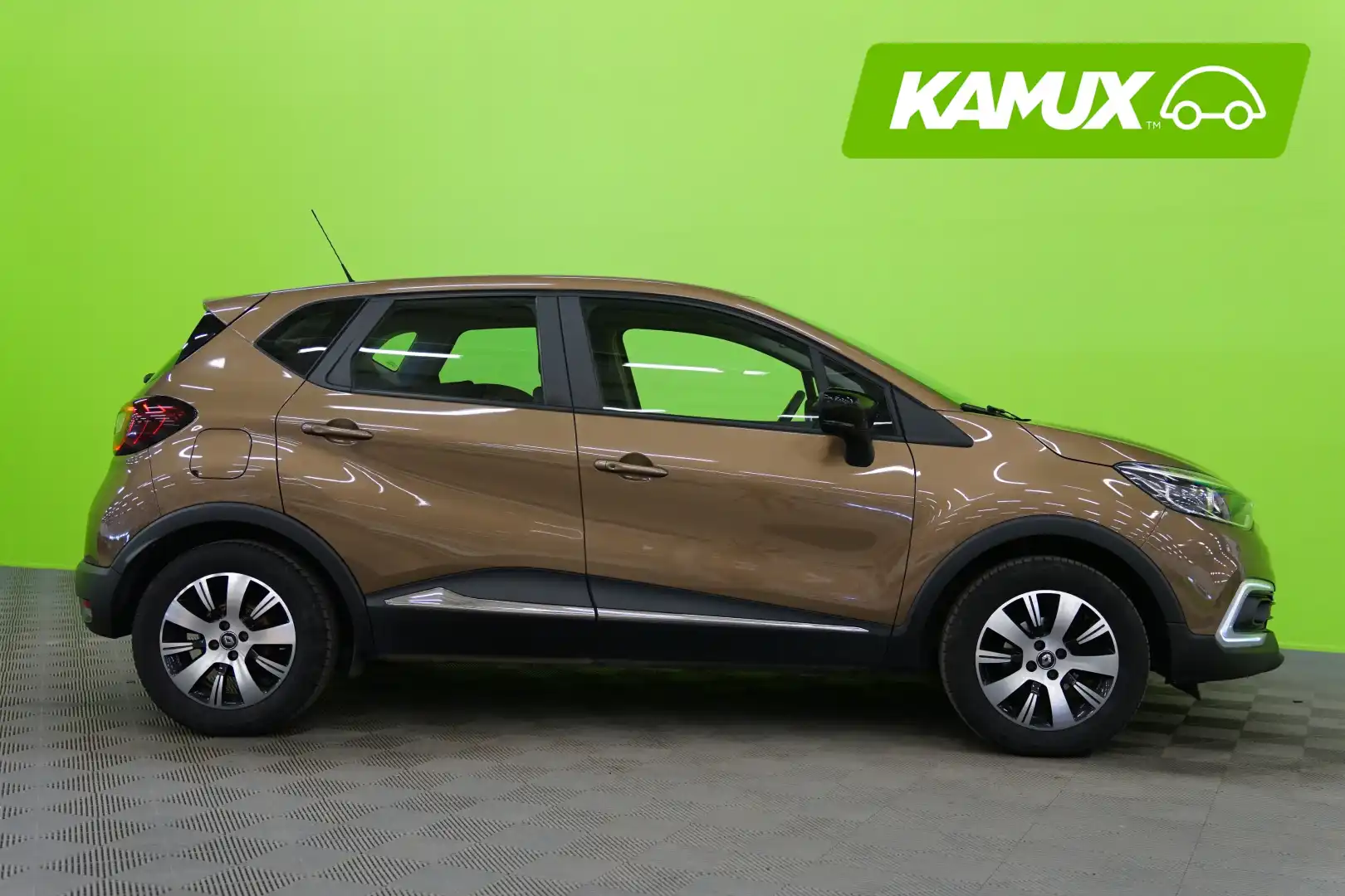 car-image