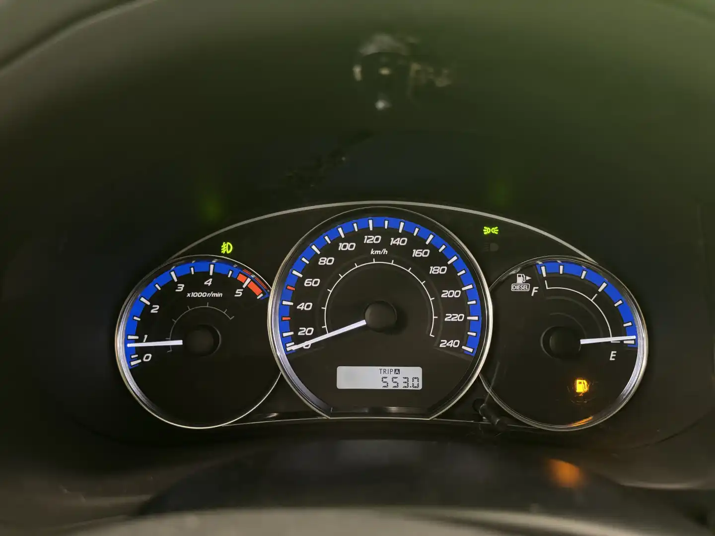 car-image