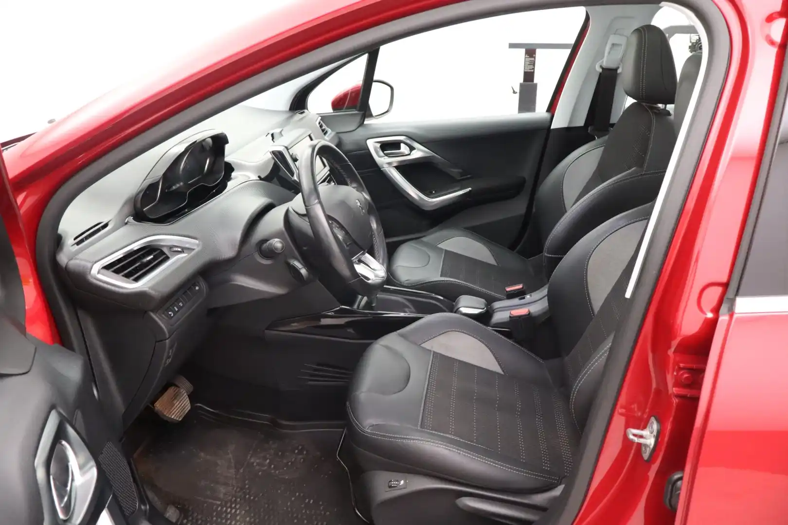 car-image