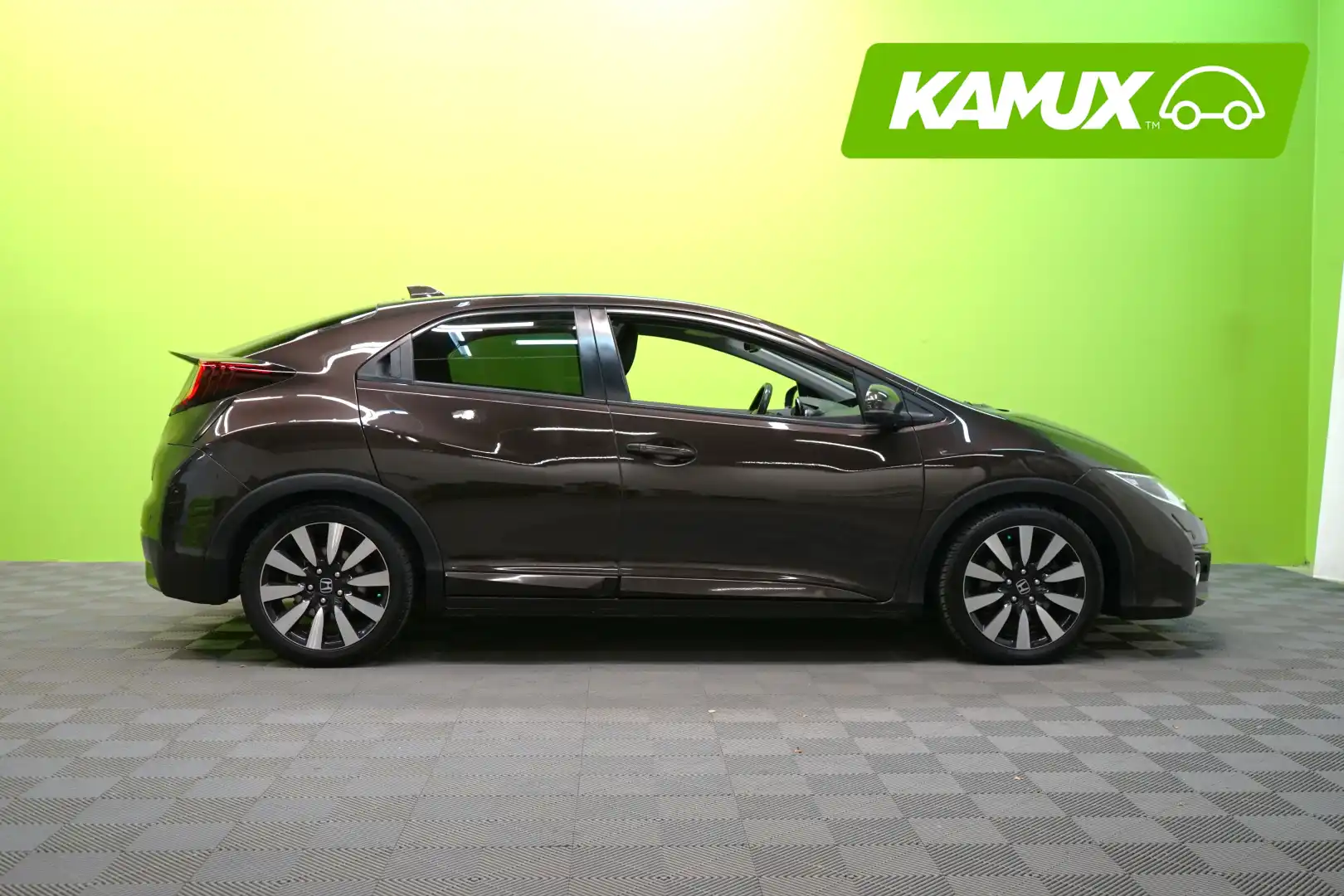 car-image
