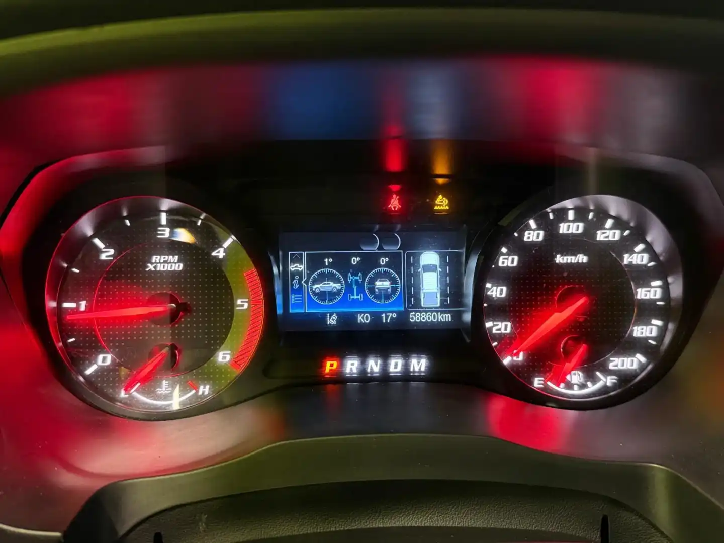car-image