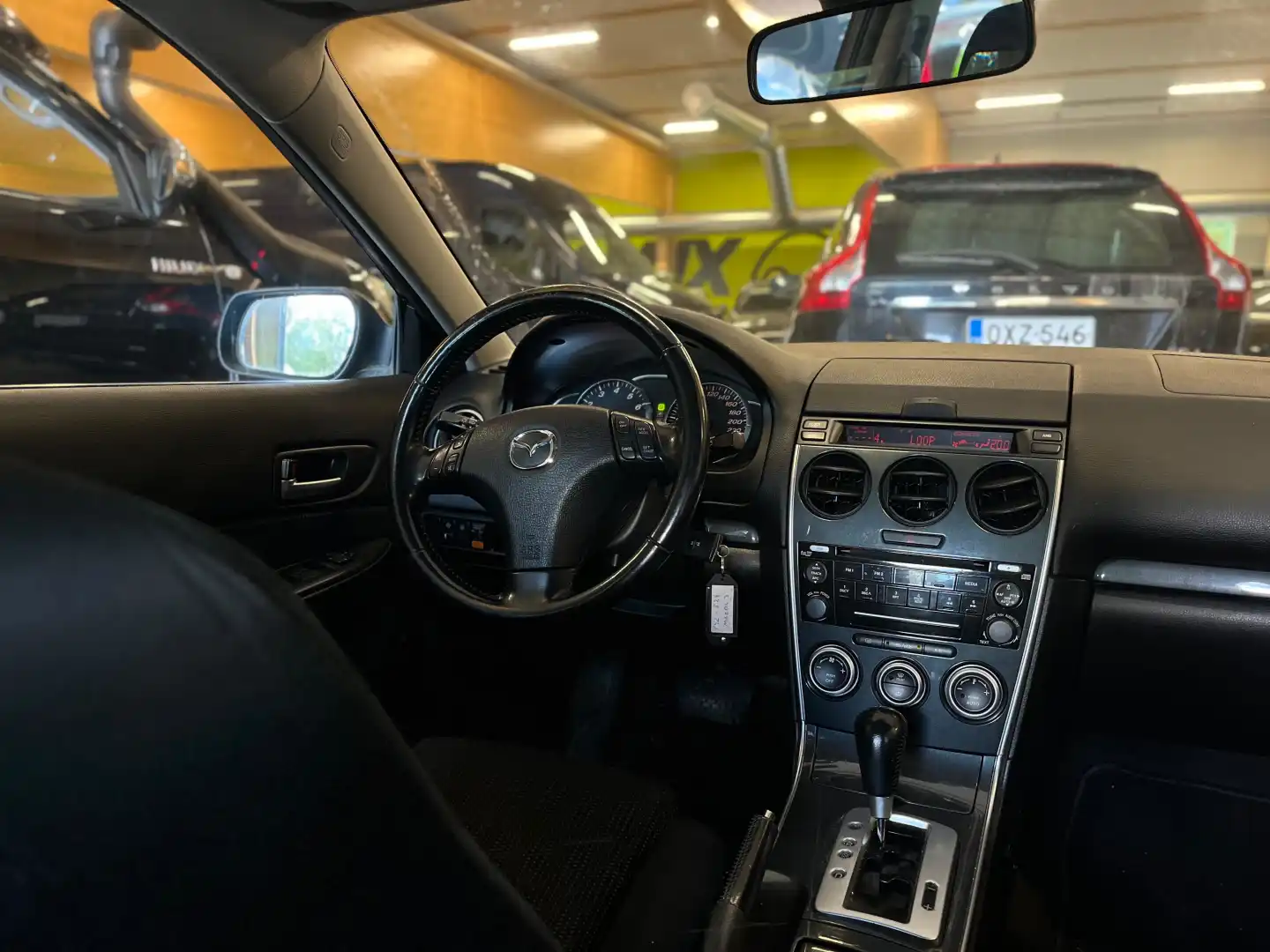 car-image
