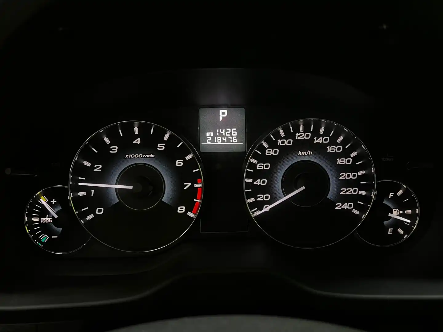 car-image