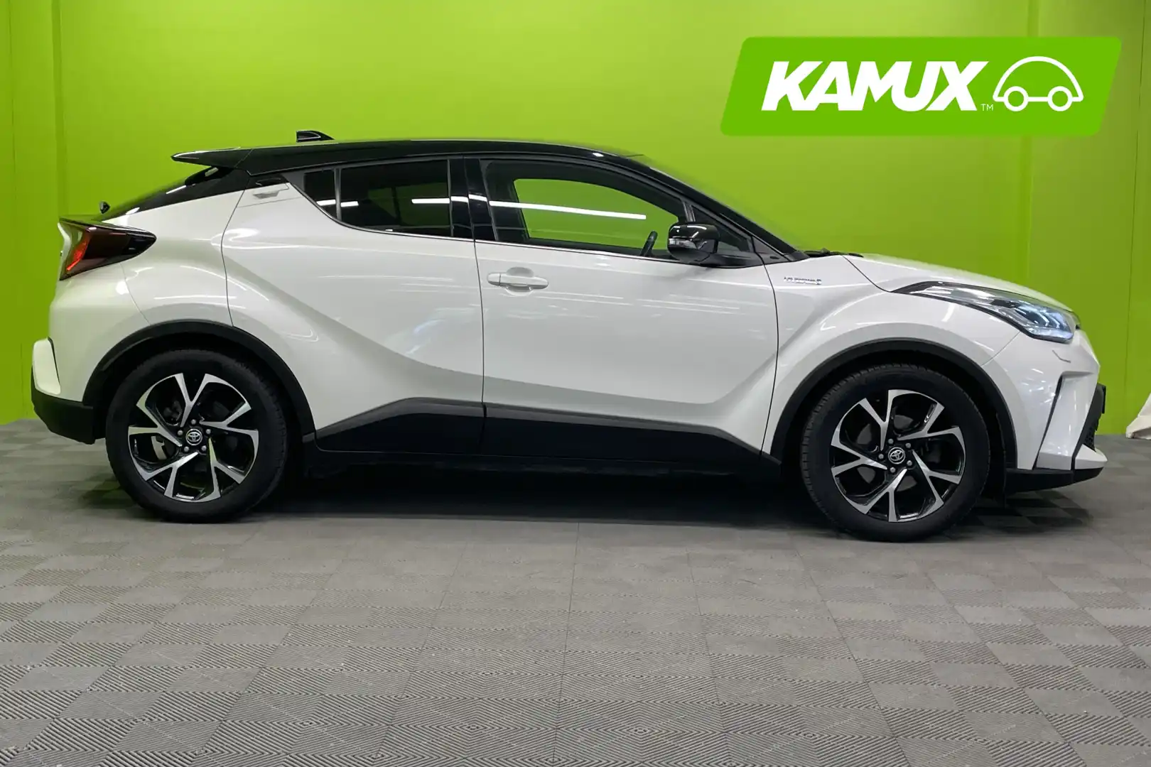 car-image