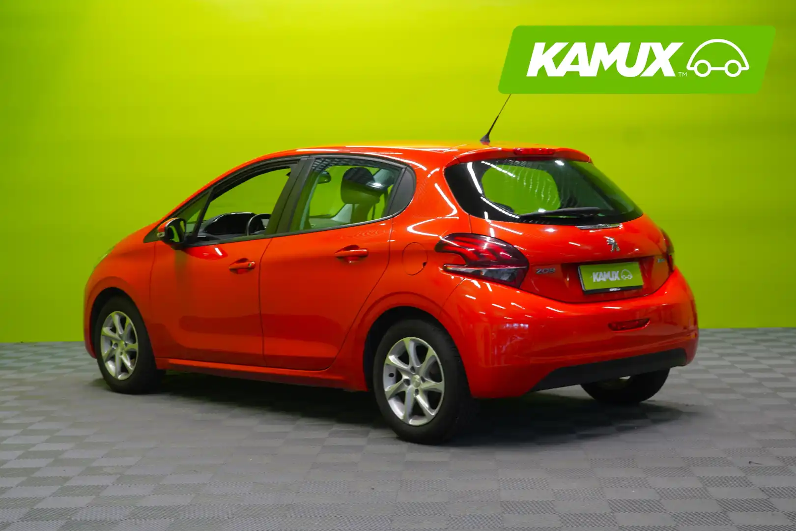 car-image