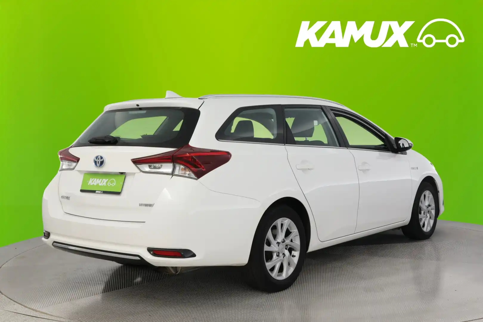 car-image