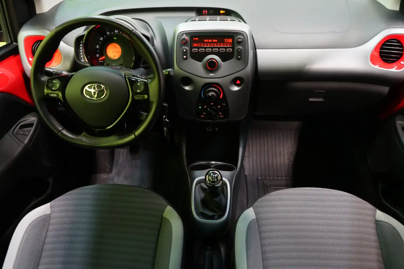 car-image