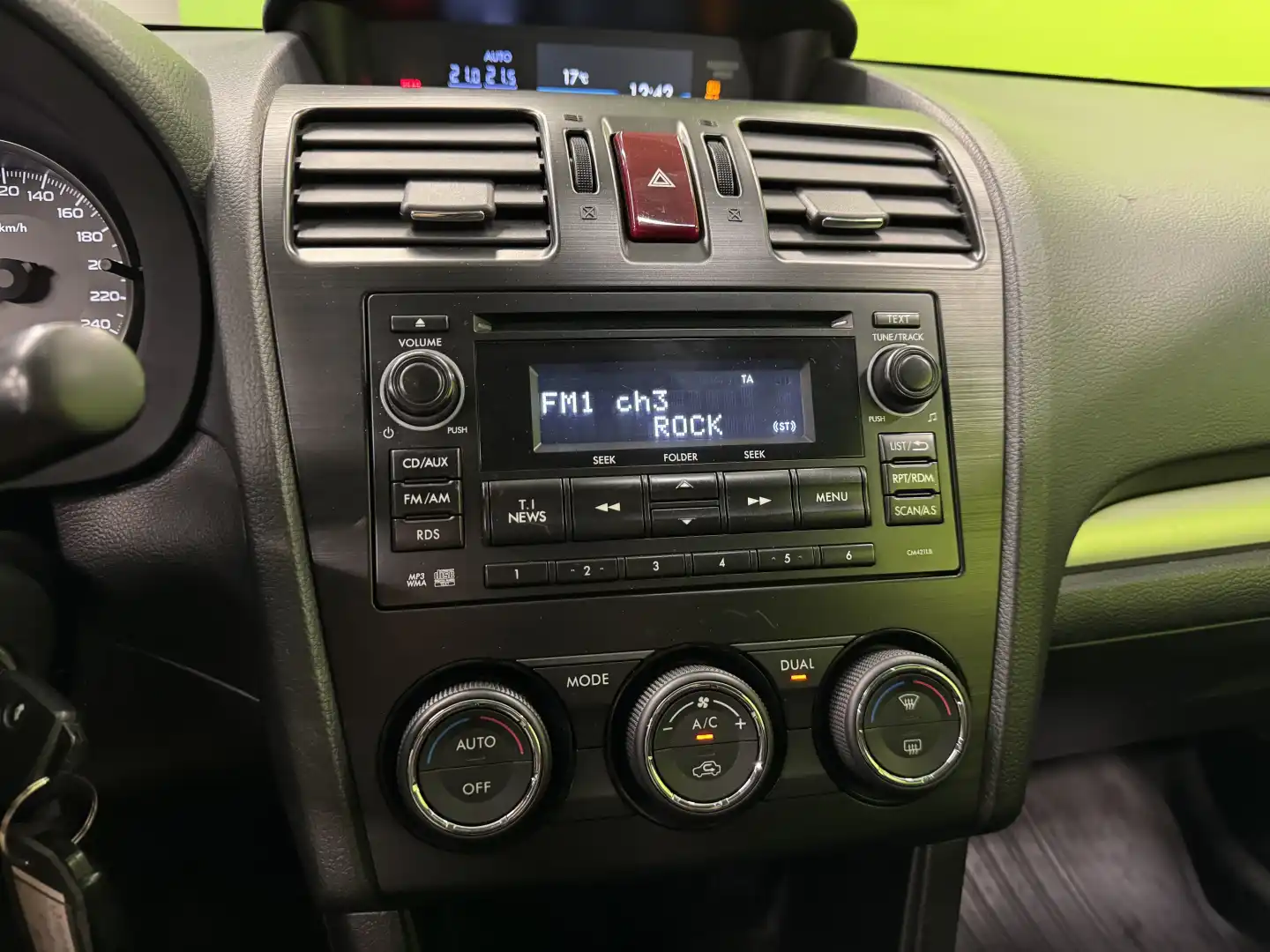 car-image