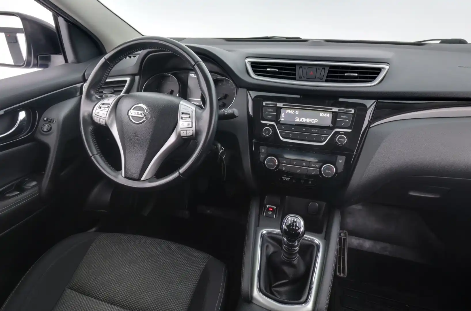 car-image