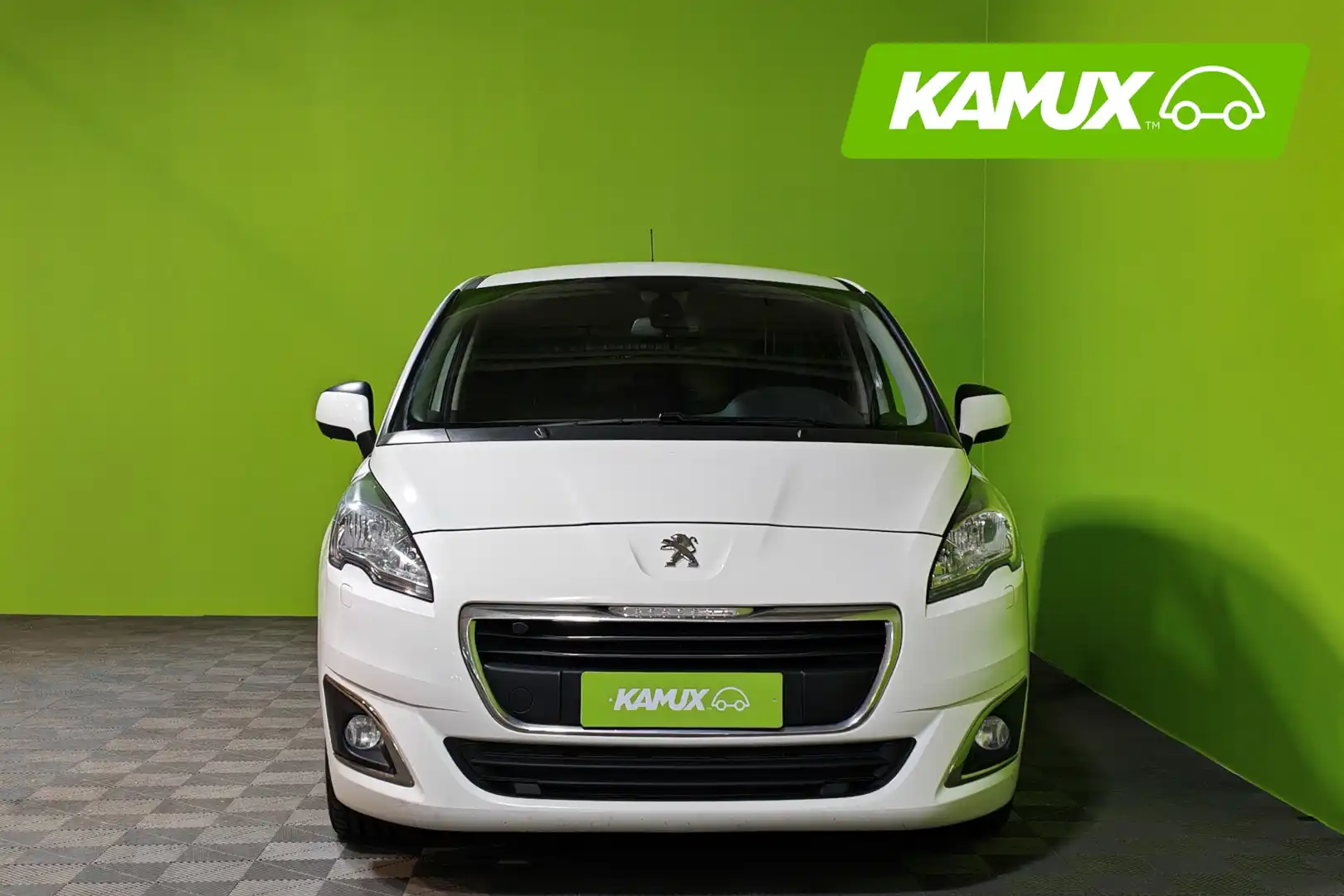 car-image