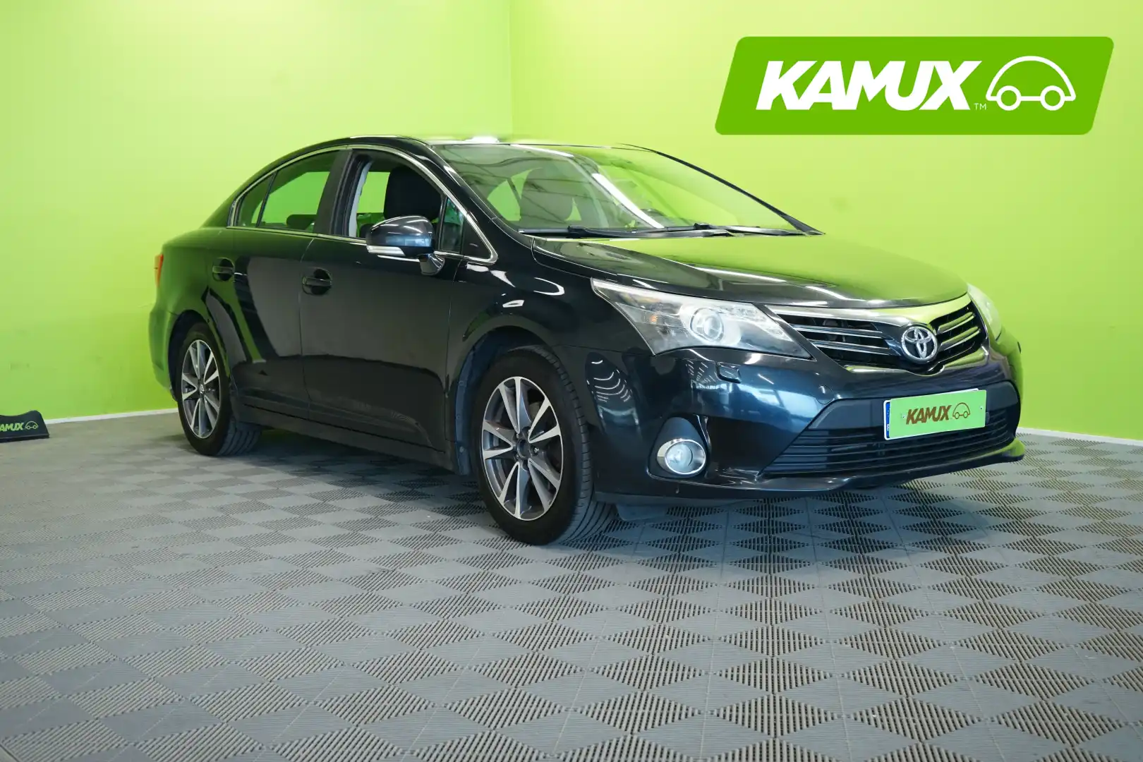 car-image