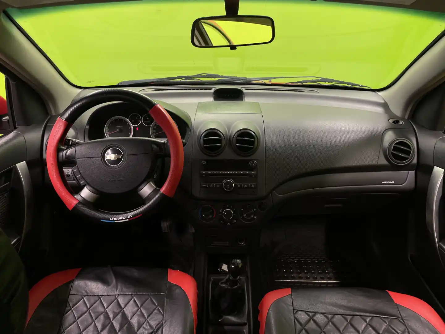 car-image