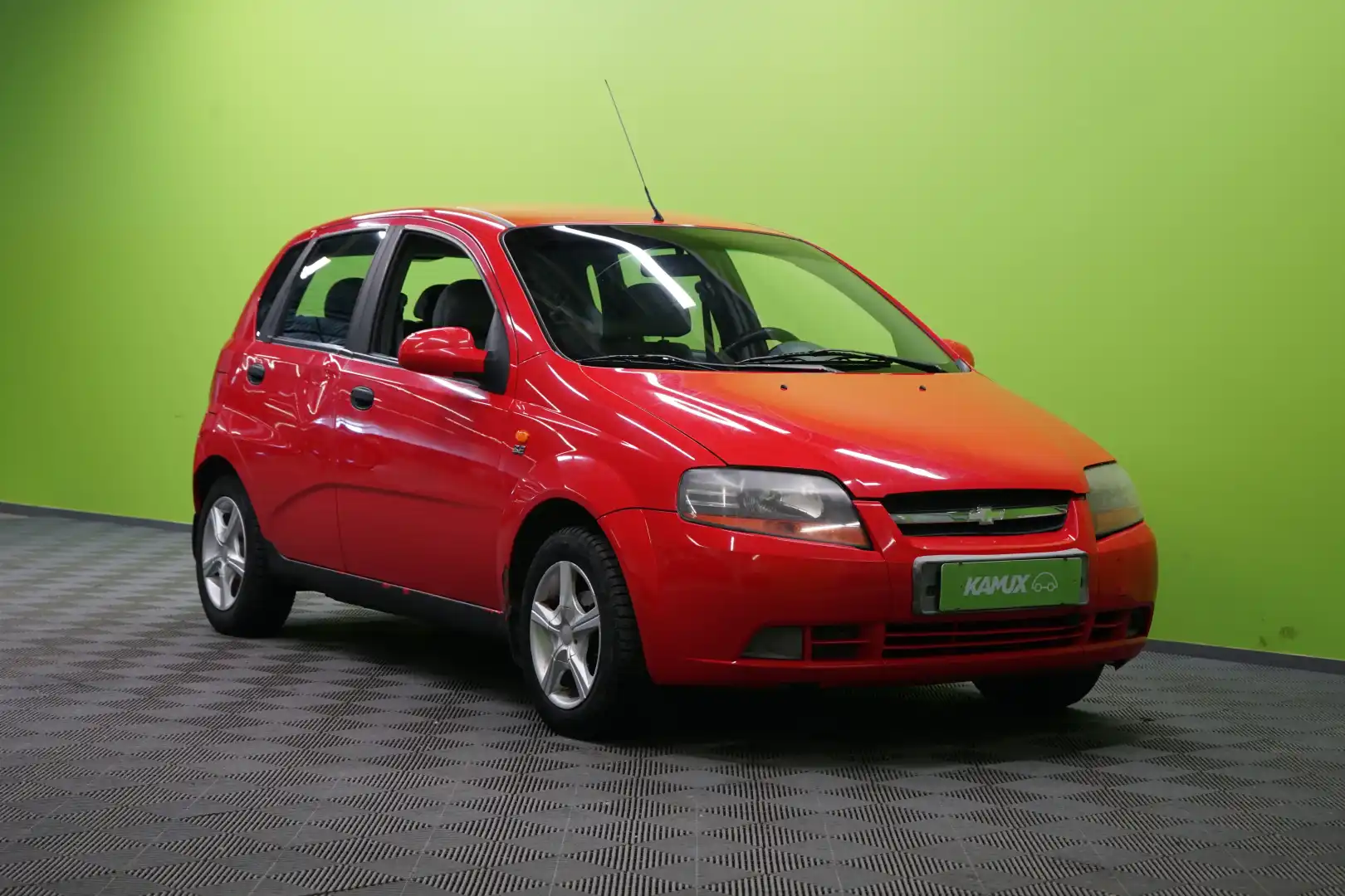 car-image