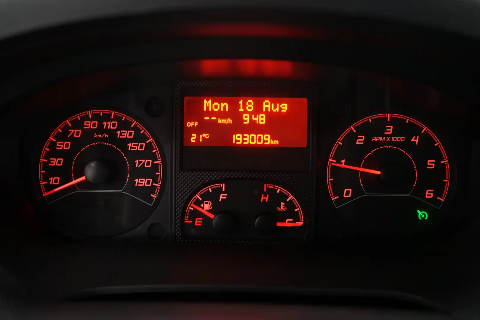 car-image