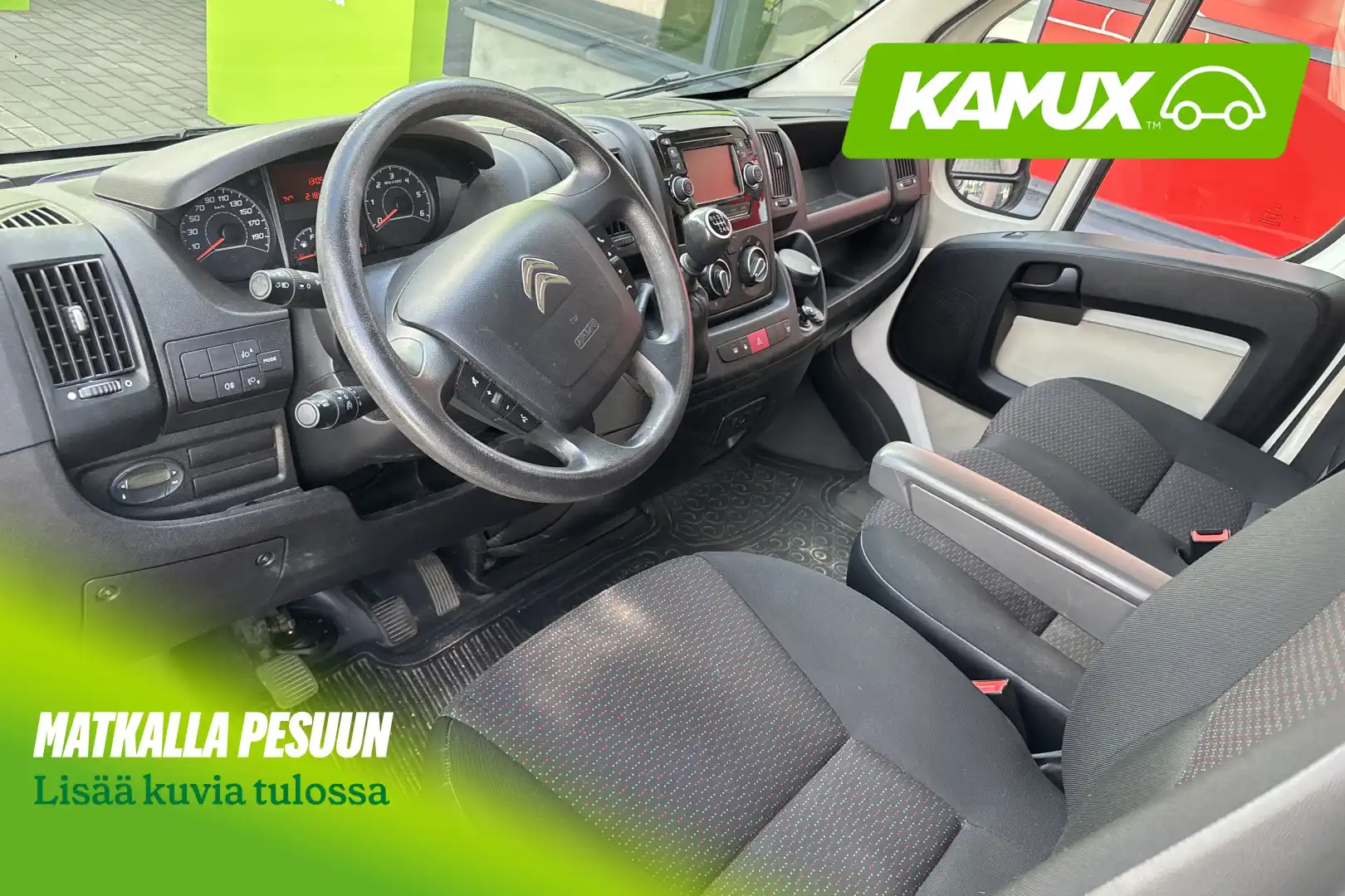 car-image