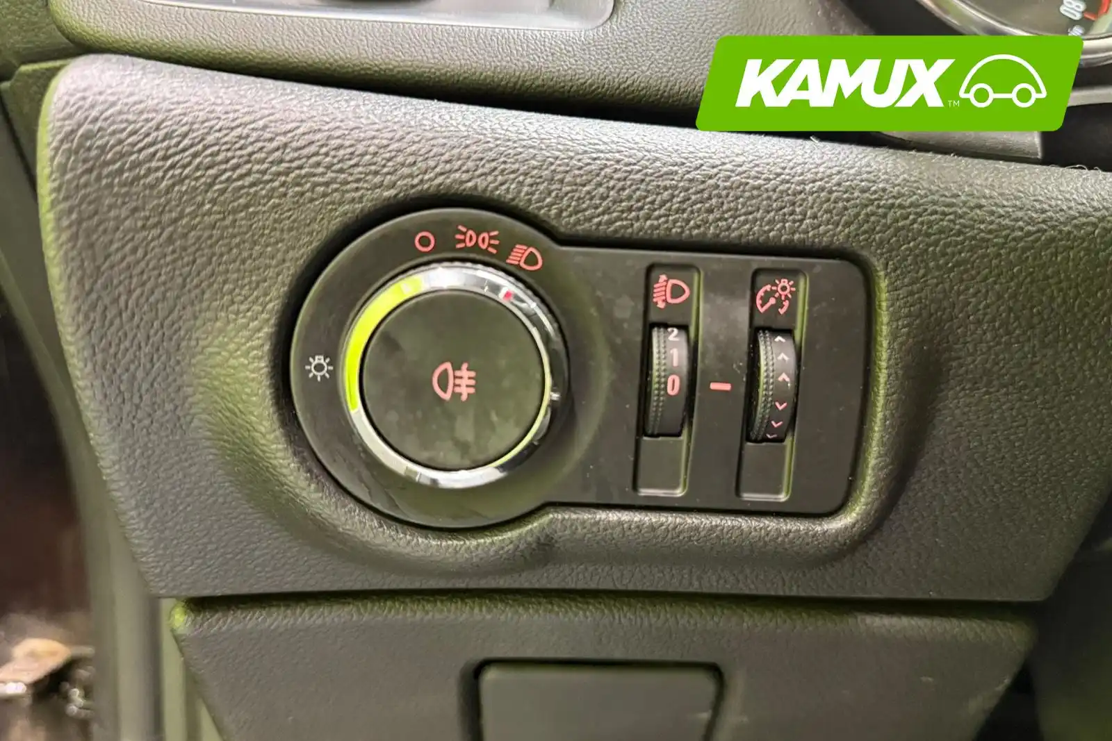 car-image