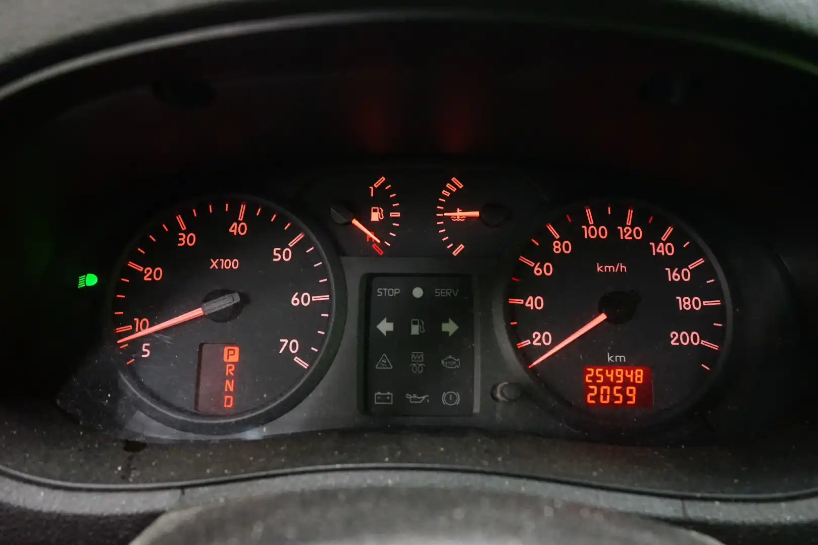 car-image