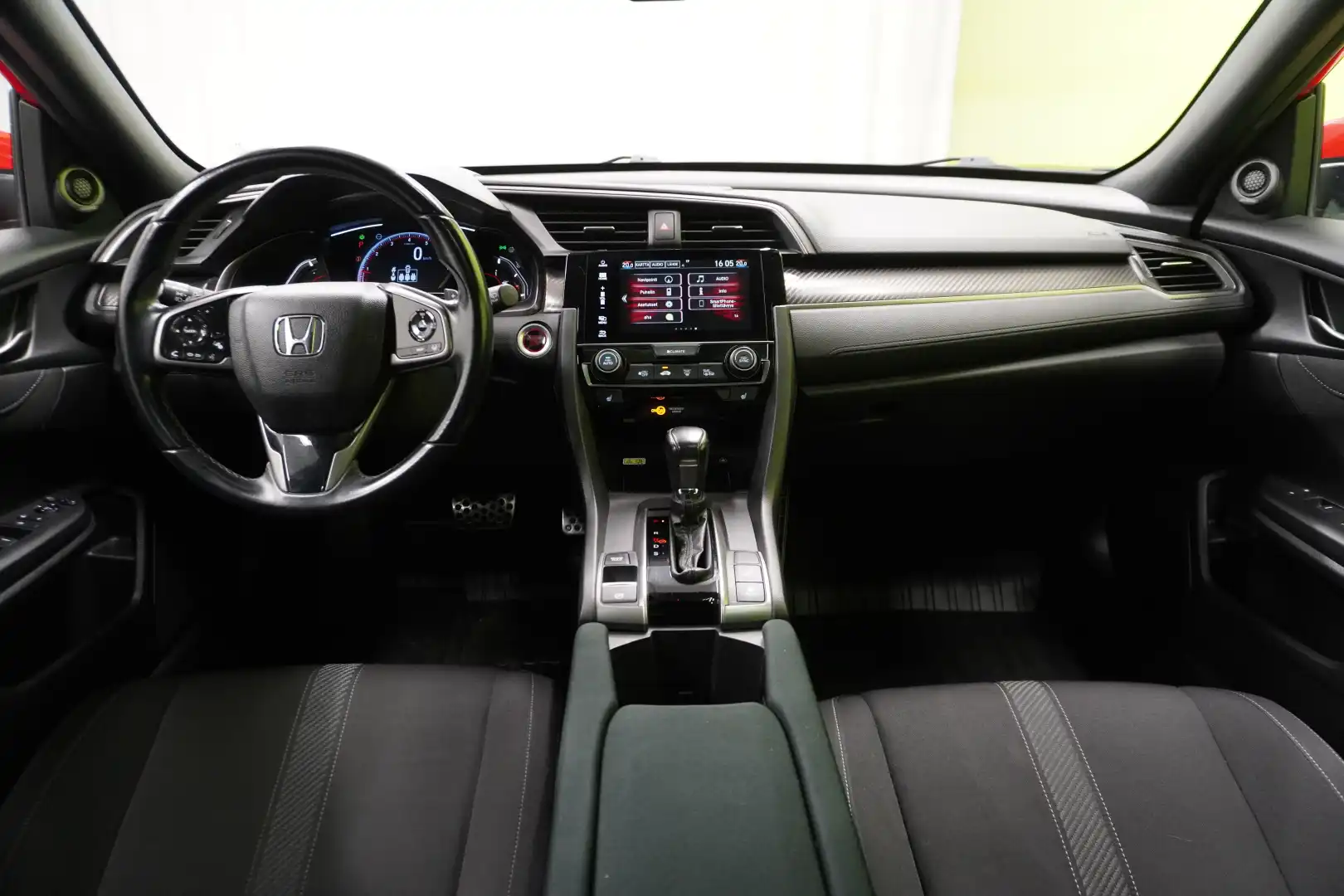 car-image