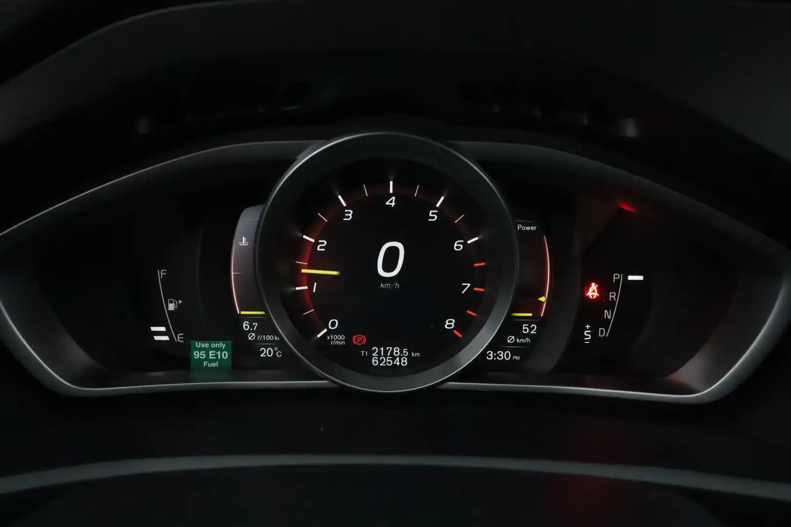 car-image