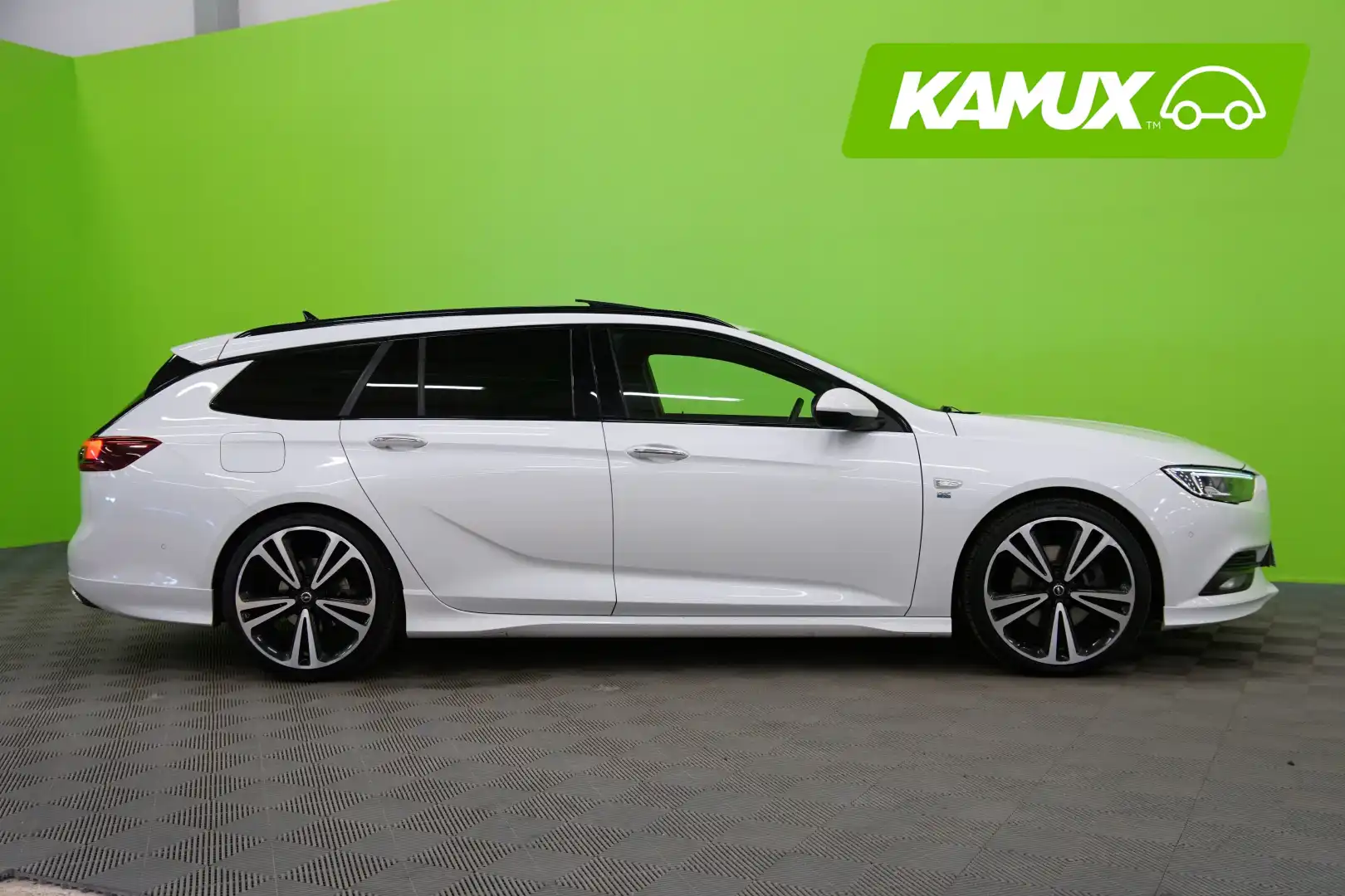 car-image