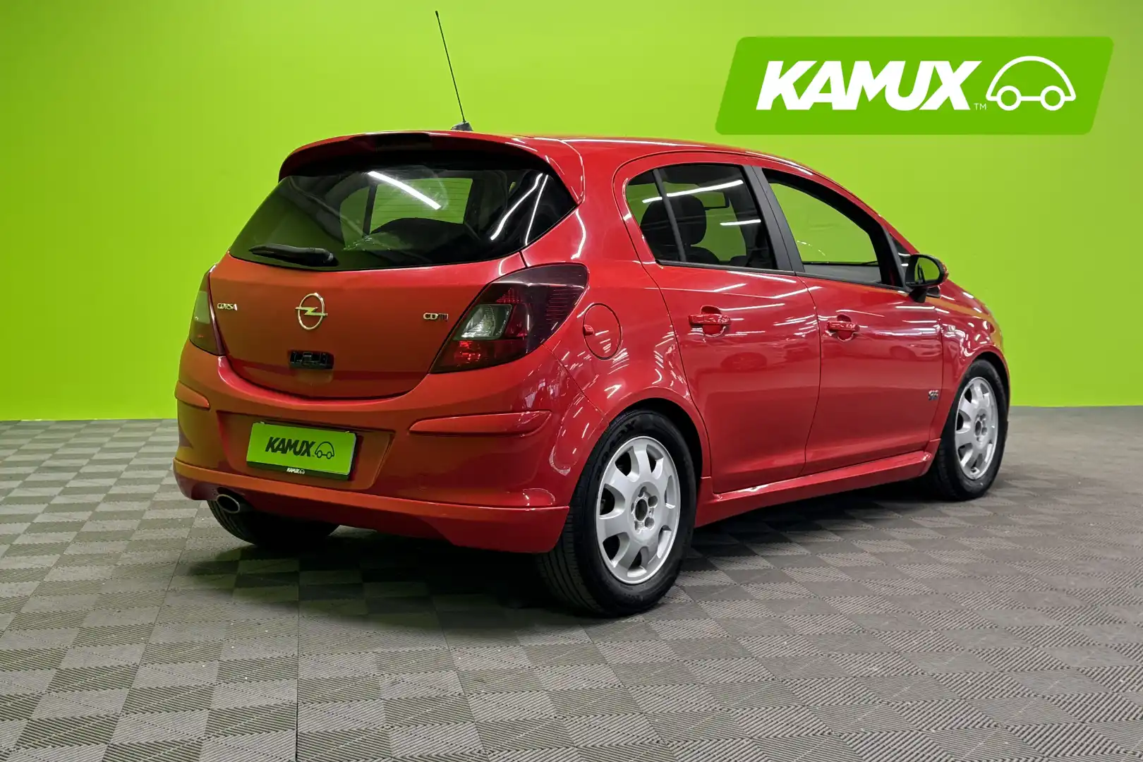 car-image